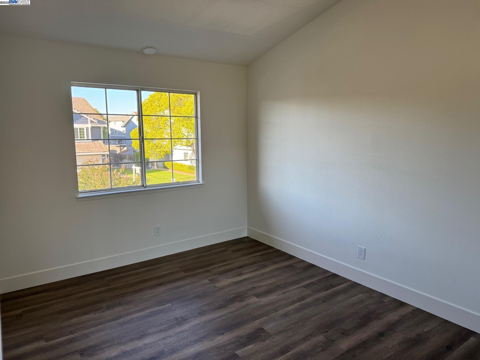 Photo #9: 41105907 Listing: Photo #9