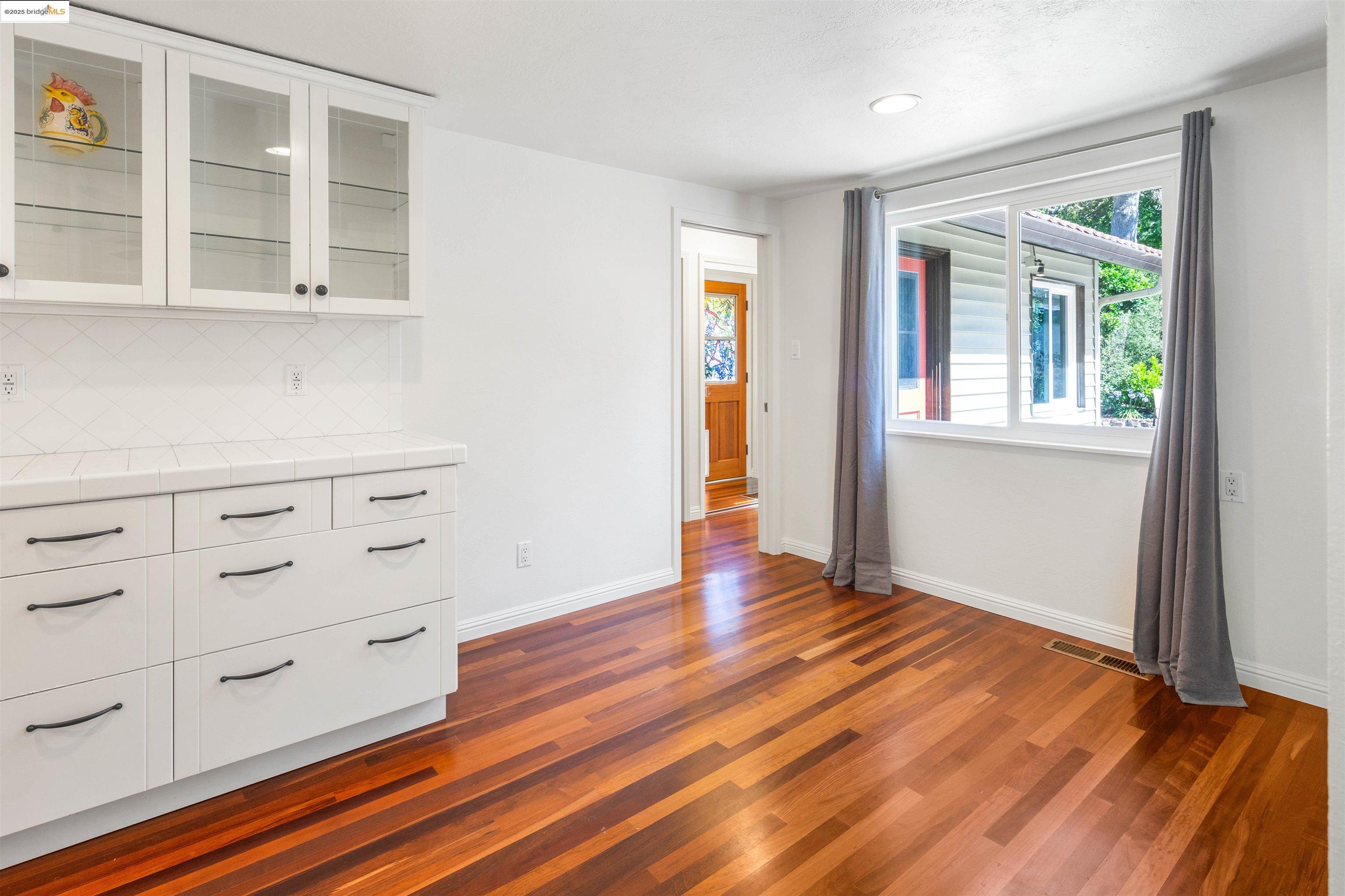 Detail Gallery Image 14 of 47 For 4091 Garden Rd, El Sobrante,  CA 94803 - 2 Beds | 1 Baths