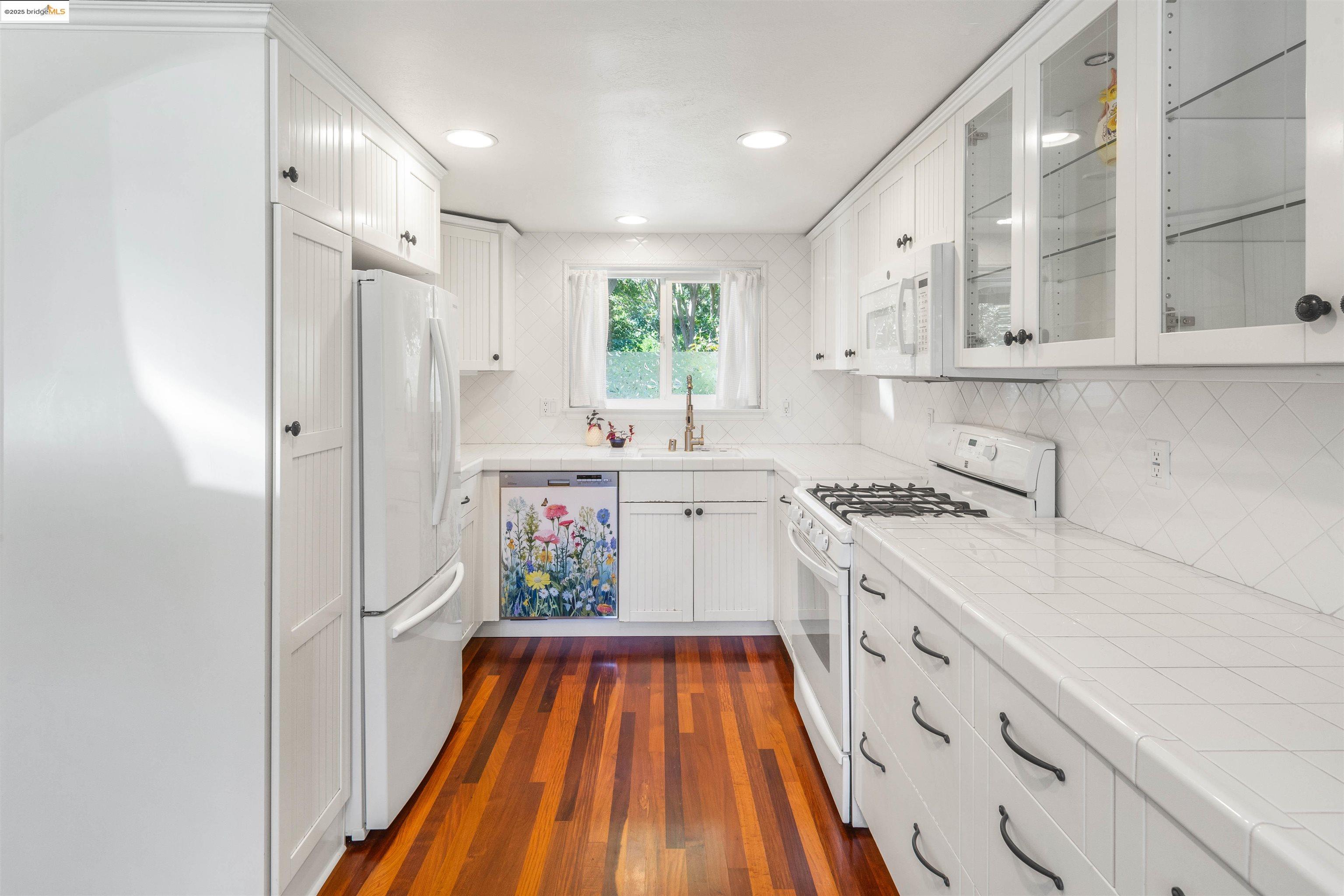 Detail Gallery Image 17 of 47 For 4091 Garden Rd, El Sobrante,  CA 94803 - 2 Beds | 1 Baths