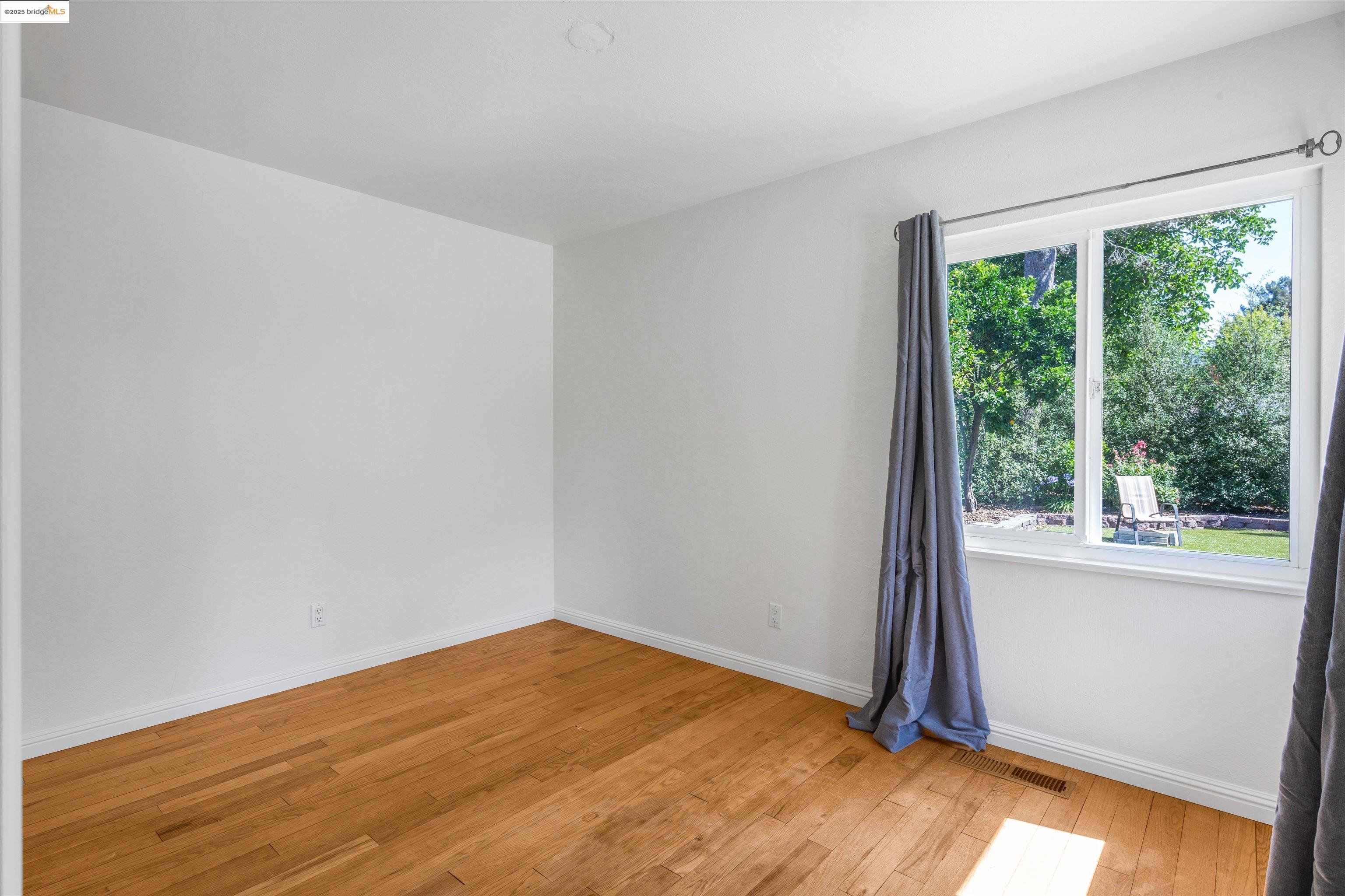 Detail Gallery Image 29 of 47 For 4091 Garden Rd, El Sobrante,  CA 94803 - 2 Beds | 1 Baths