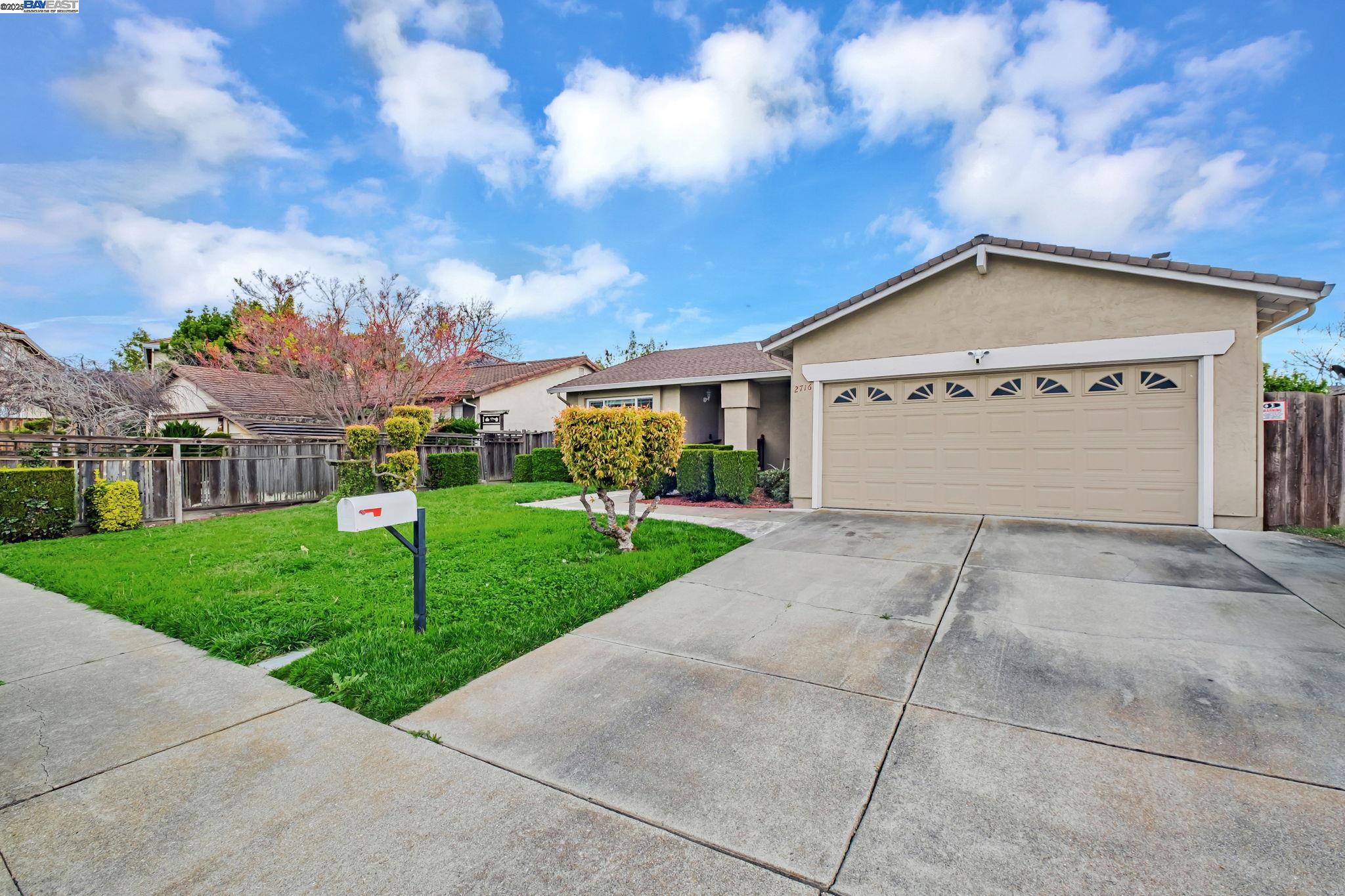 Detail Gallery Image 3 of 37 For 2716 Killdeer Ct, Union City,  CA 94587 - 4 Beds | 2 Baths