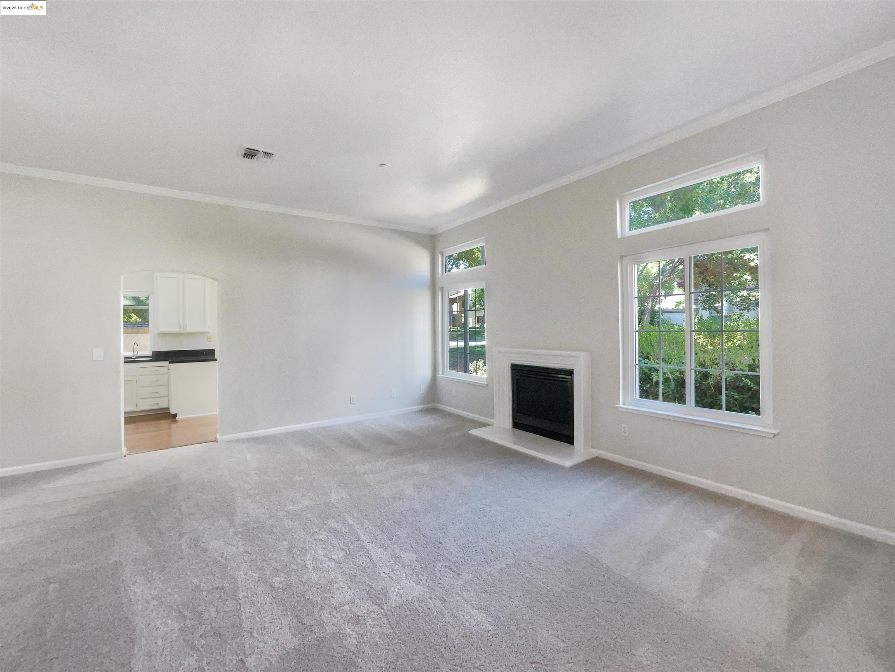 Photo #13: 41105930 Listing: Photo #13