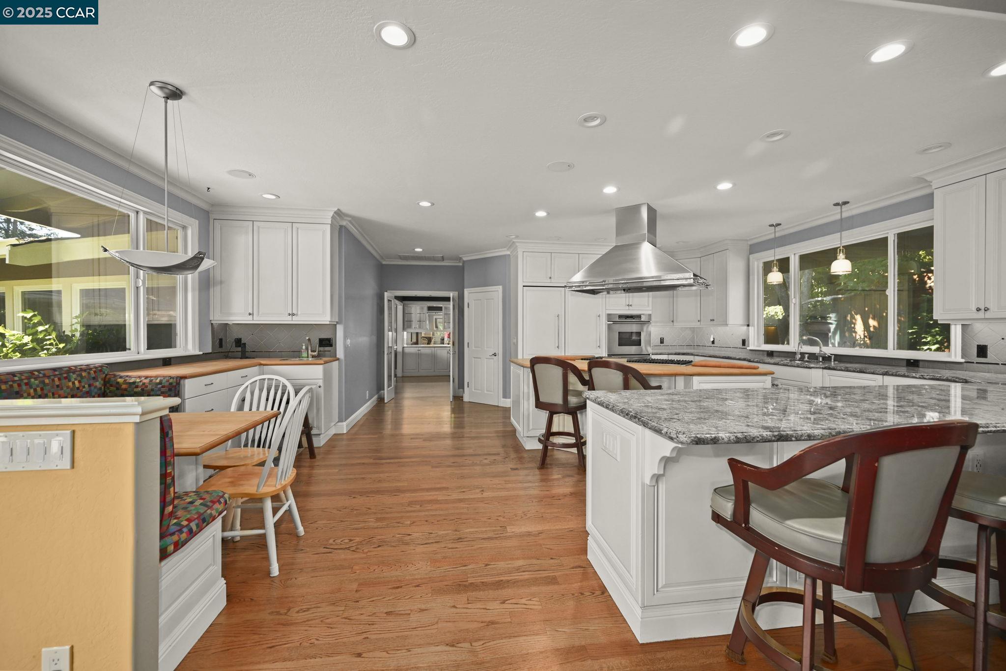 Detail Gallery Image 14 of 60 For 144 Irongate Ct, Alamo,  CA 94507 - 4 Beds | 4 Baths