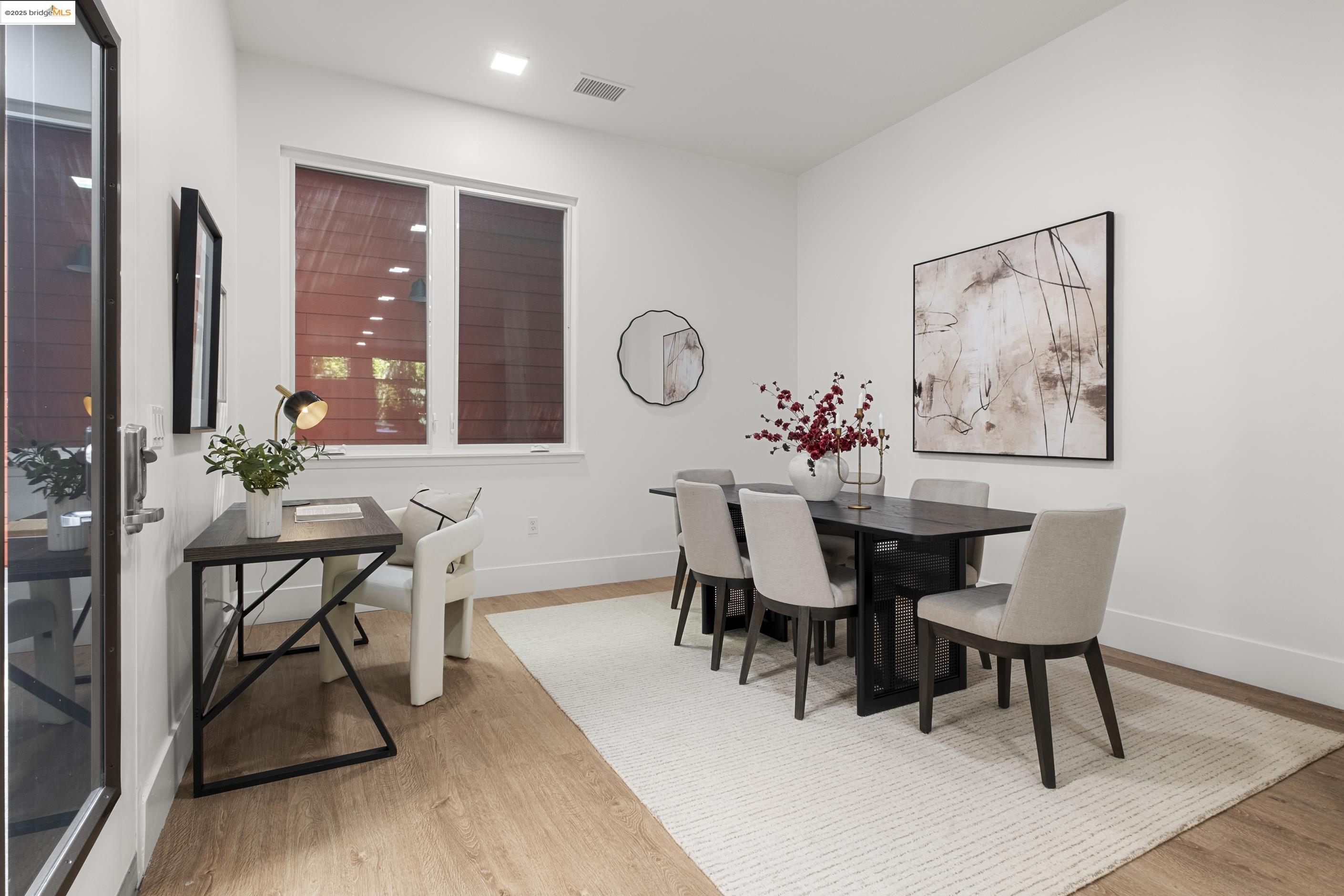Photo #2: 41105934 Listing 