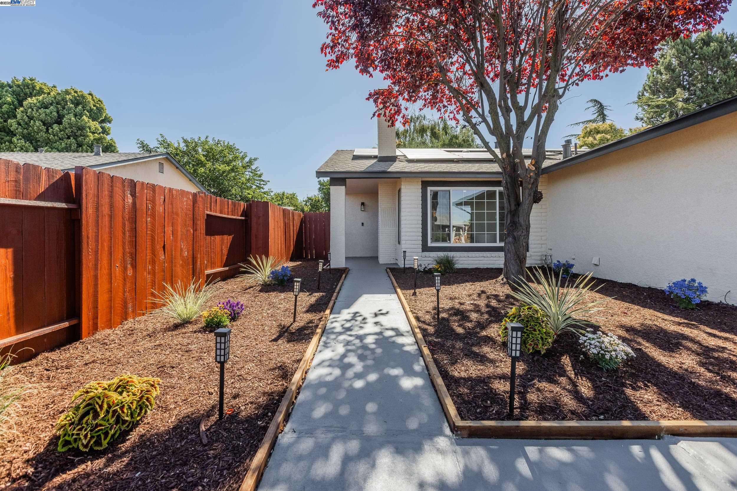 Detail Gallery Image 25 of 31 For 766 Joyce St, Livermore,  CA 94550 - 4 Beds | 2 Baths