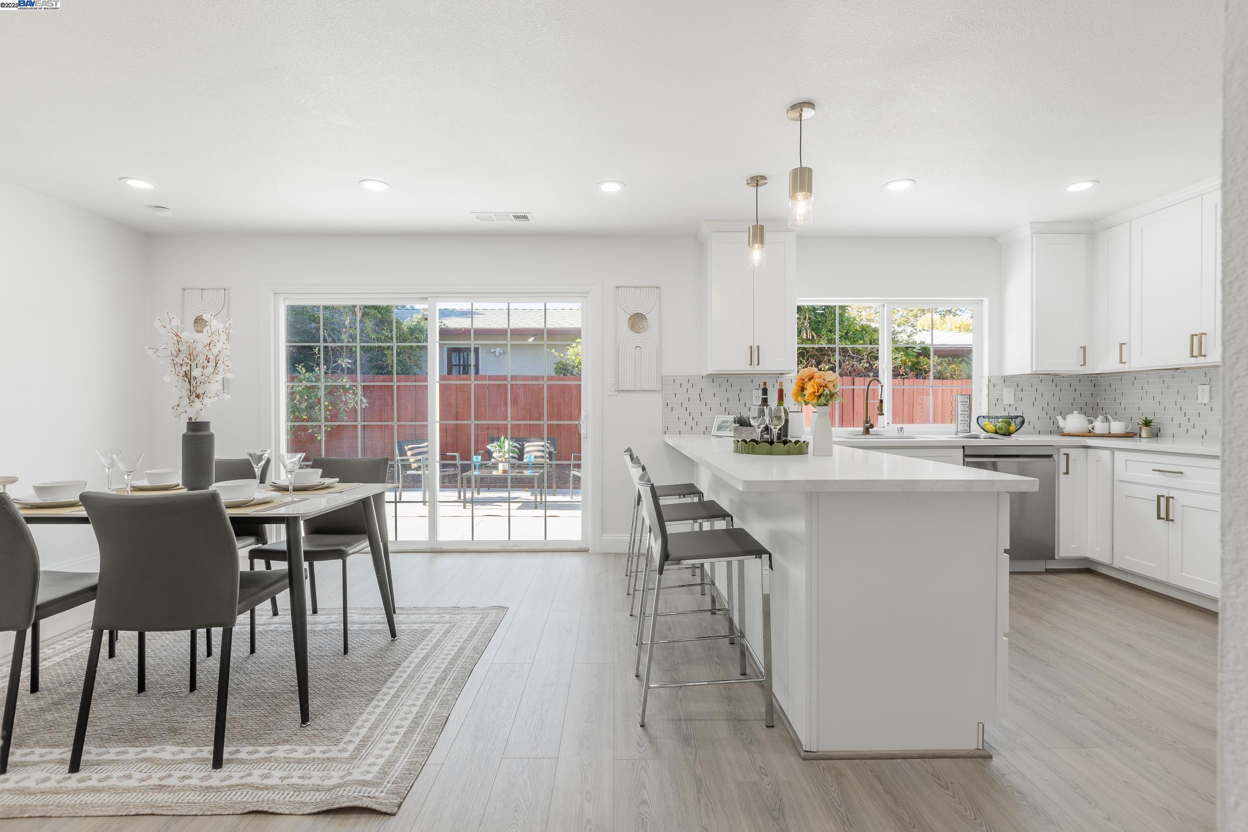 Detail Gallery Image 4 of 31 For 766 Joyce St, Livermore,  CA 94550 - 4 Beds | 2 Baths