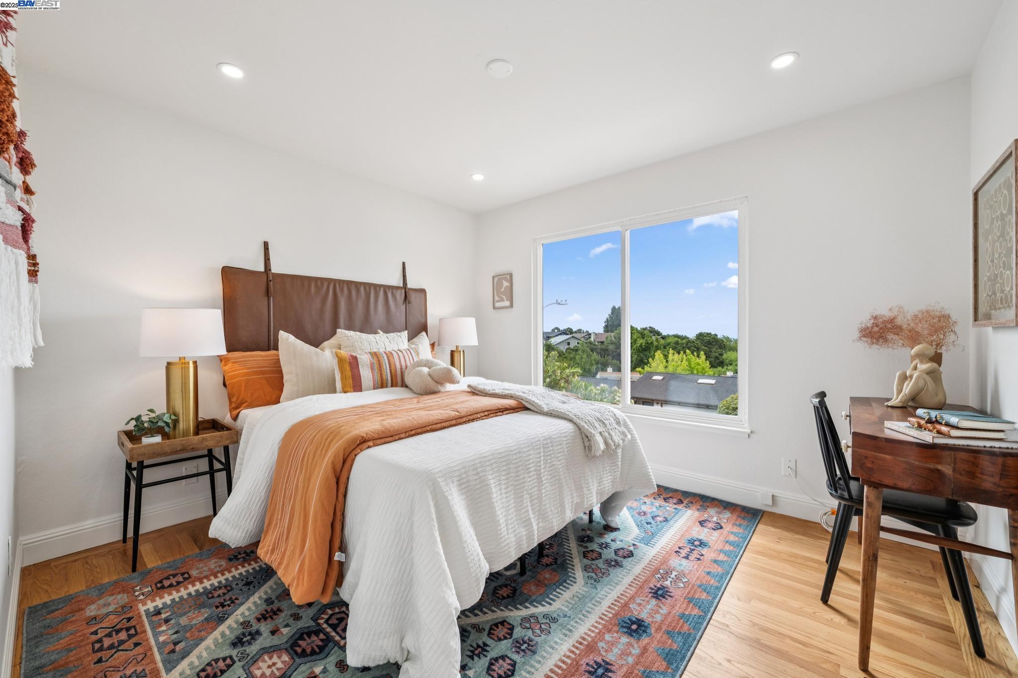 Detail Gallery Image 32 of 58 For 598 Crestmont Drive, Oakland,  CA 94619 - 4 Beds | 2/1 Baths