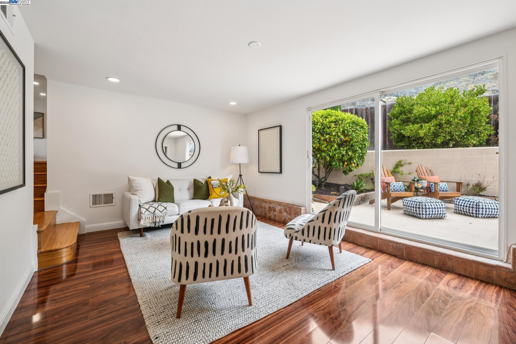 Detail Gallery Image 37 of 58 For 598 Crestmont Drive, Oakland,  CA 94619 - 4 Beds | 2/1 Baths
