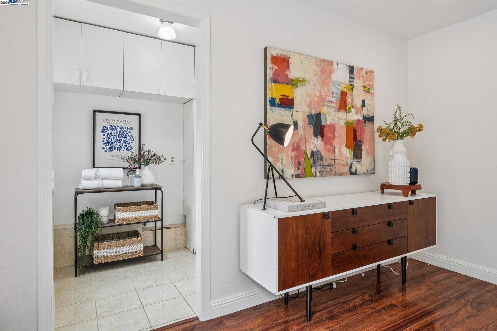 Detail Gallery Image 38 of 58 For 598 Crestmont Drive, Oakland,  CA 94619 - 4 Beds | 2/1 Baths