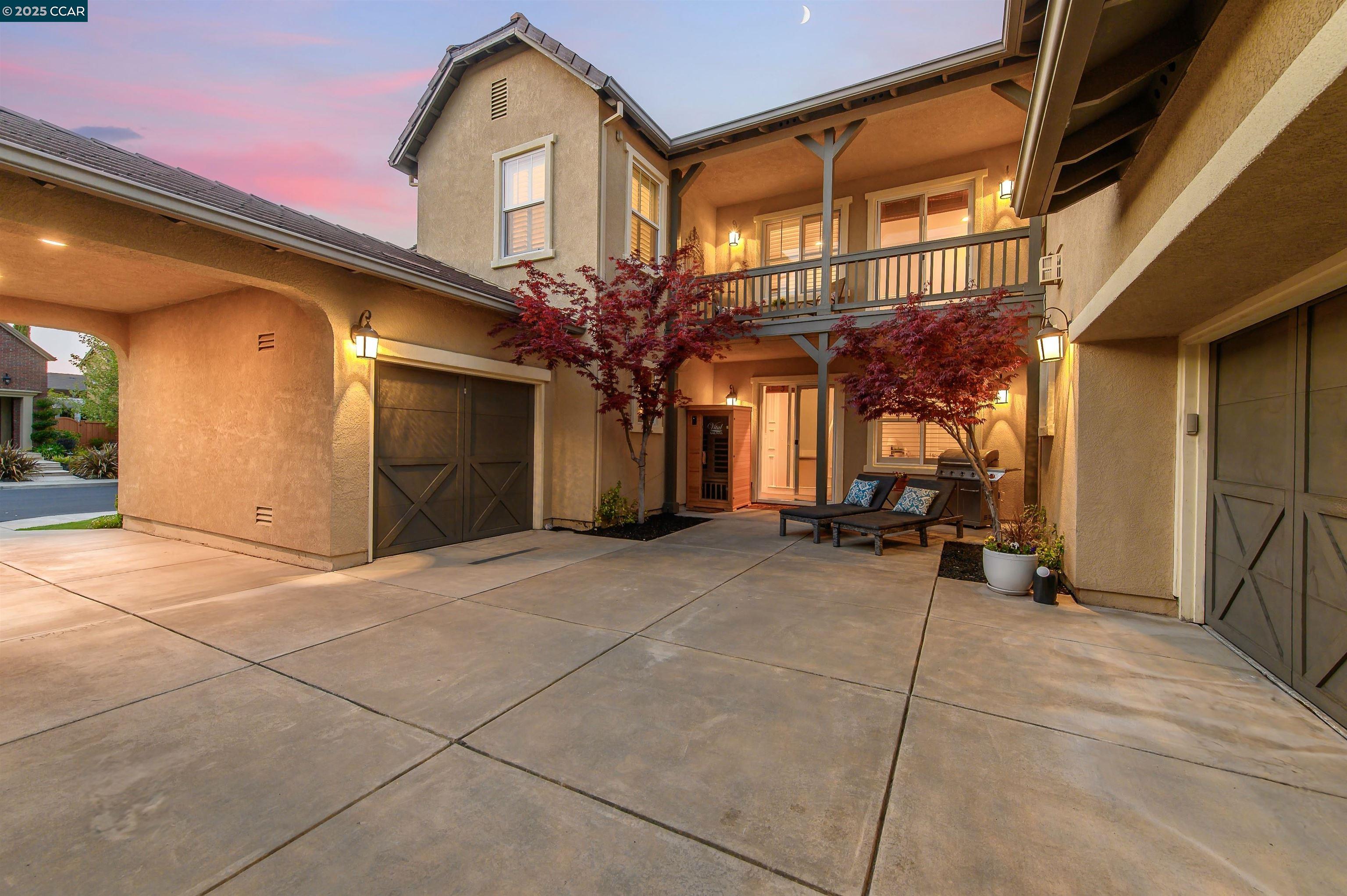 Detail Gallery Image 6 of 32 For 2261 Genoa St, Danville,  CA 94506 - 5 Beds | 3 Baths