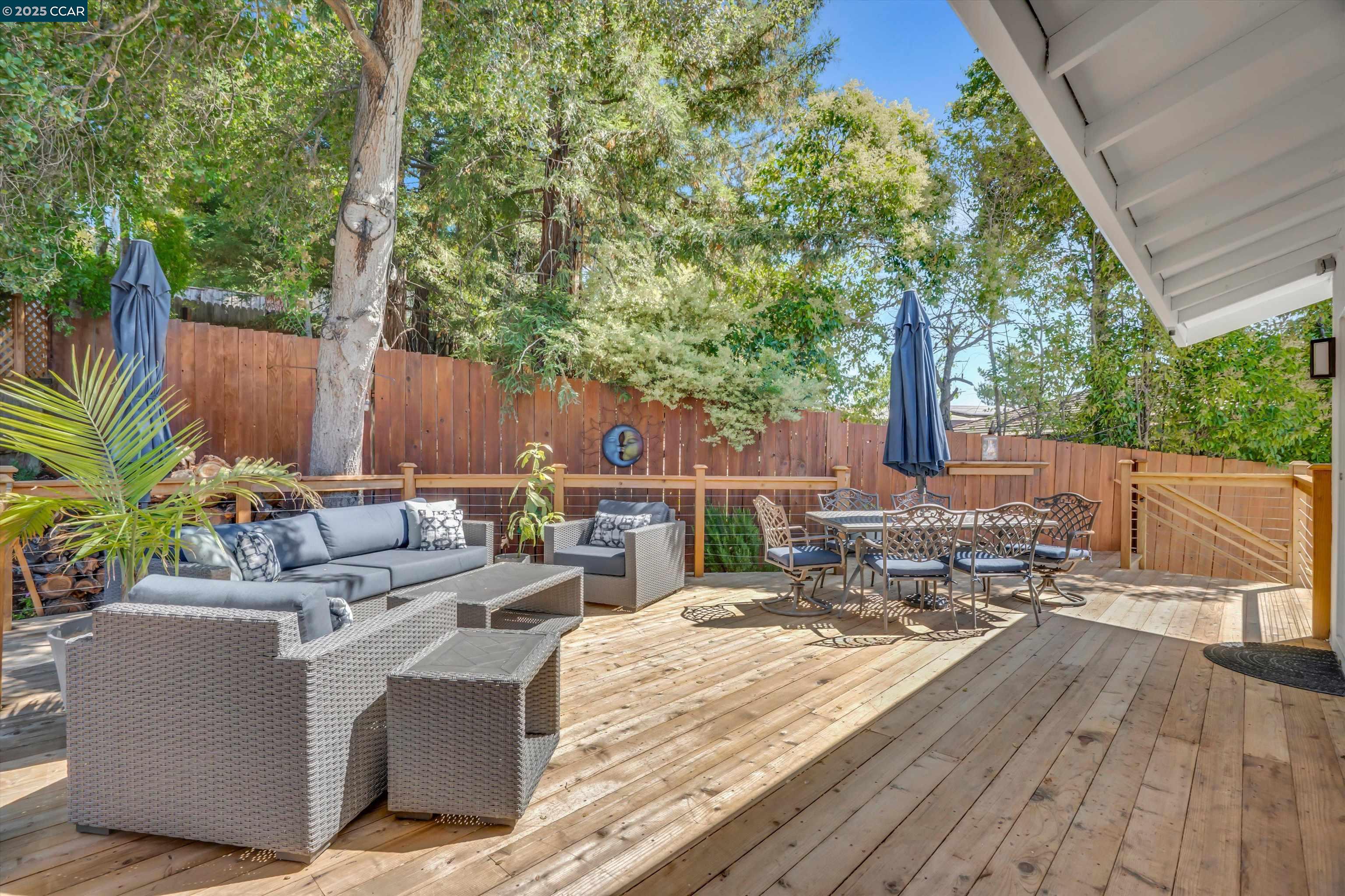 Detail Gallery Image 31 of 49 For 795 Canyon Rd, Redwood City,  CA 94062 - 4 Beds | 3 Baths