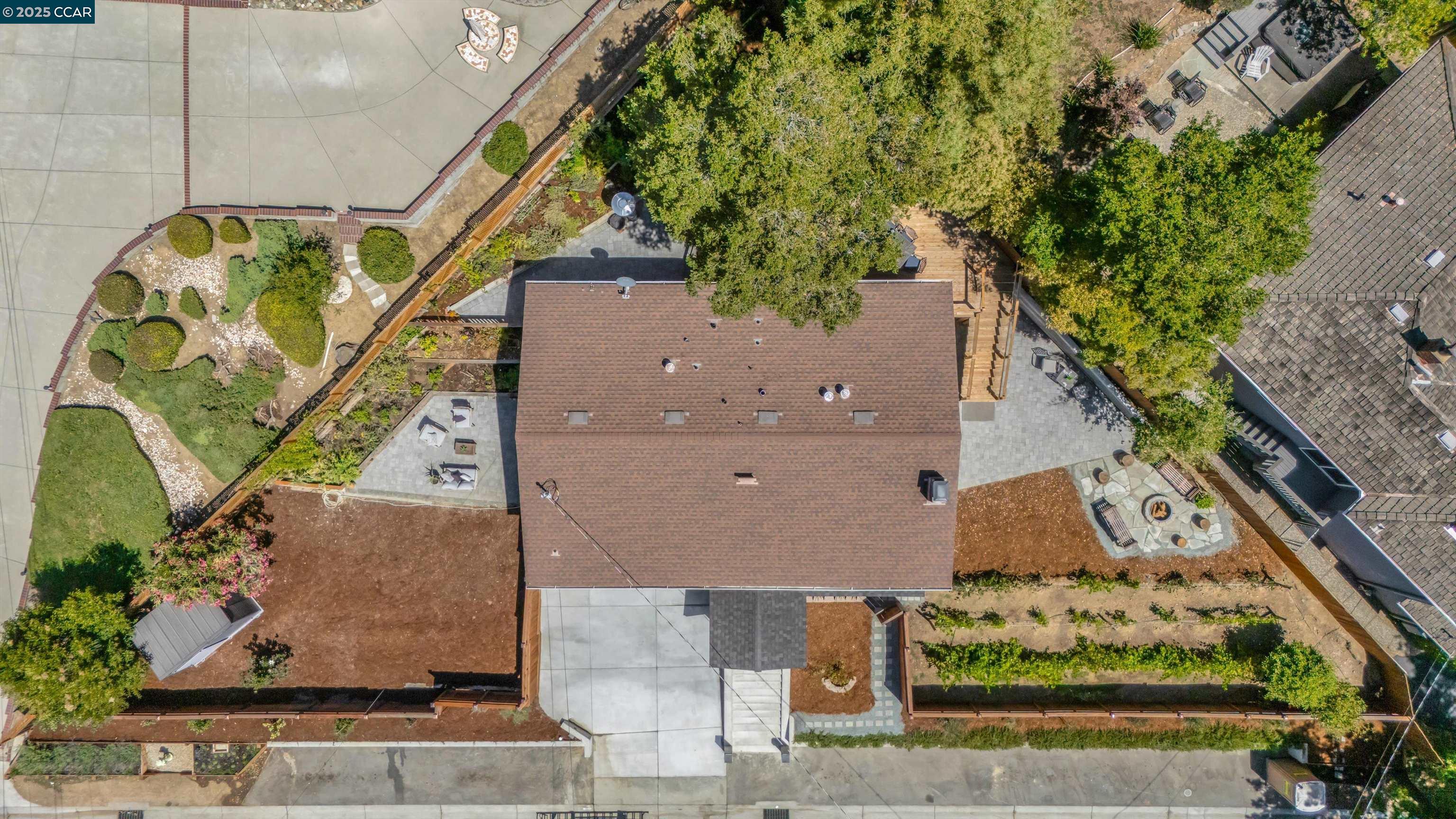 Detail Gallery Image 47 of 49 For 795 Canyon Rd, Redwood City,  CA 94062 - 4 Beds | 3 Baths