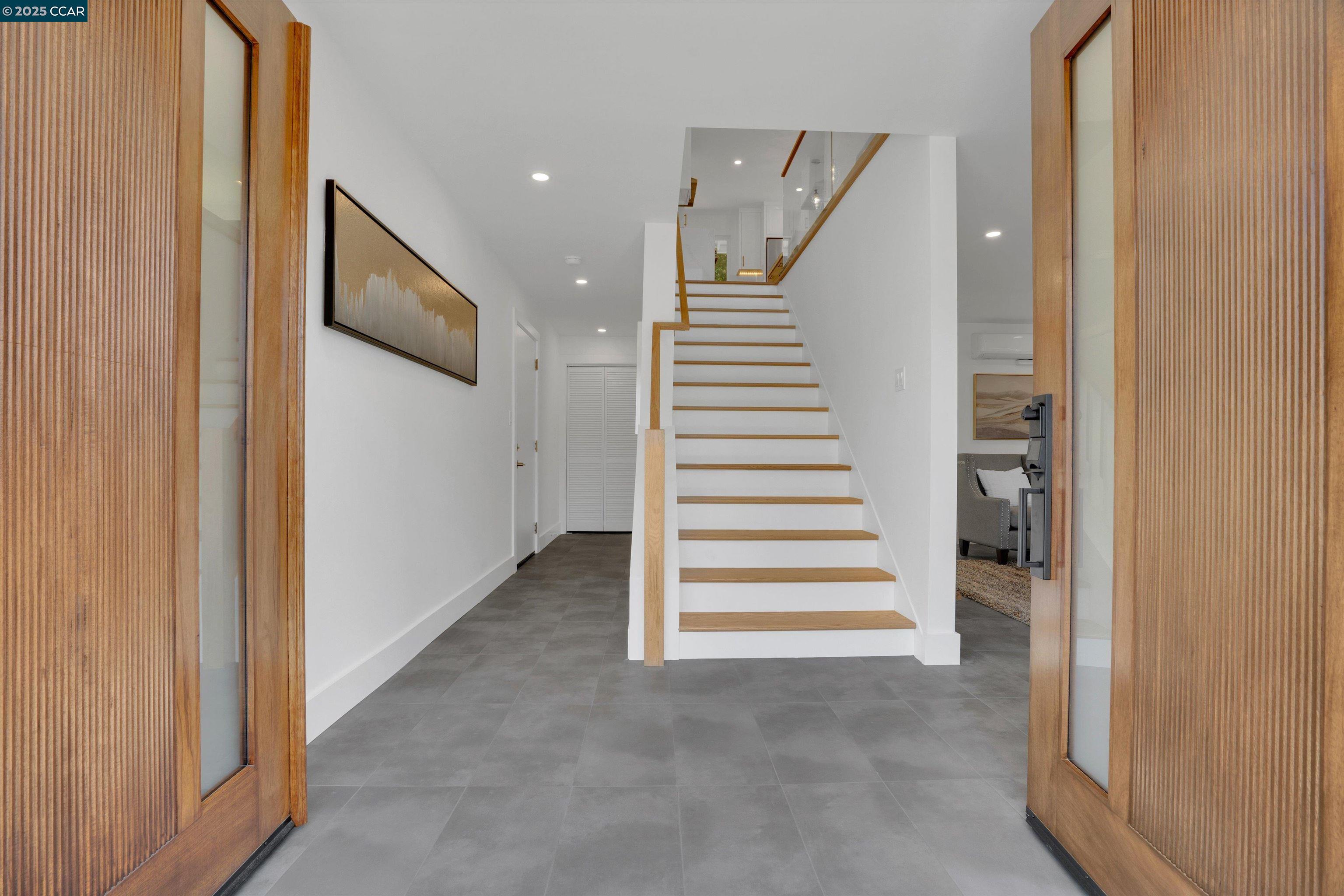 Detail Gallery Image 9 of 49 For 795 Canyon Rd, Redwood City,  CA 94062 - 4 Beds | 3 Baths