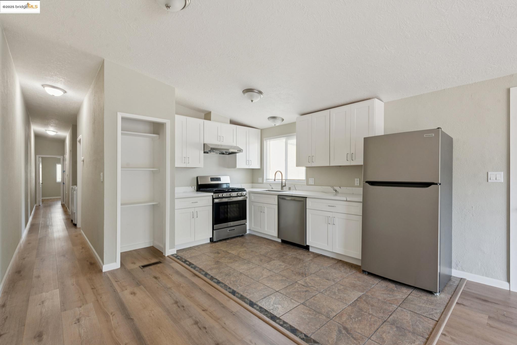 Detail Gallery Image 13 of 50 For 2455 89th Ave, Oakland,  CA 94605 - – Beds | – Baths