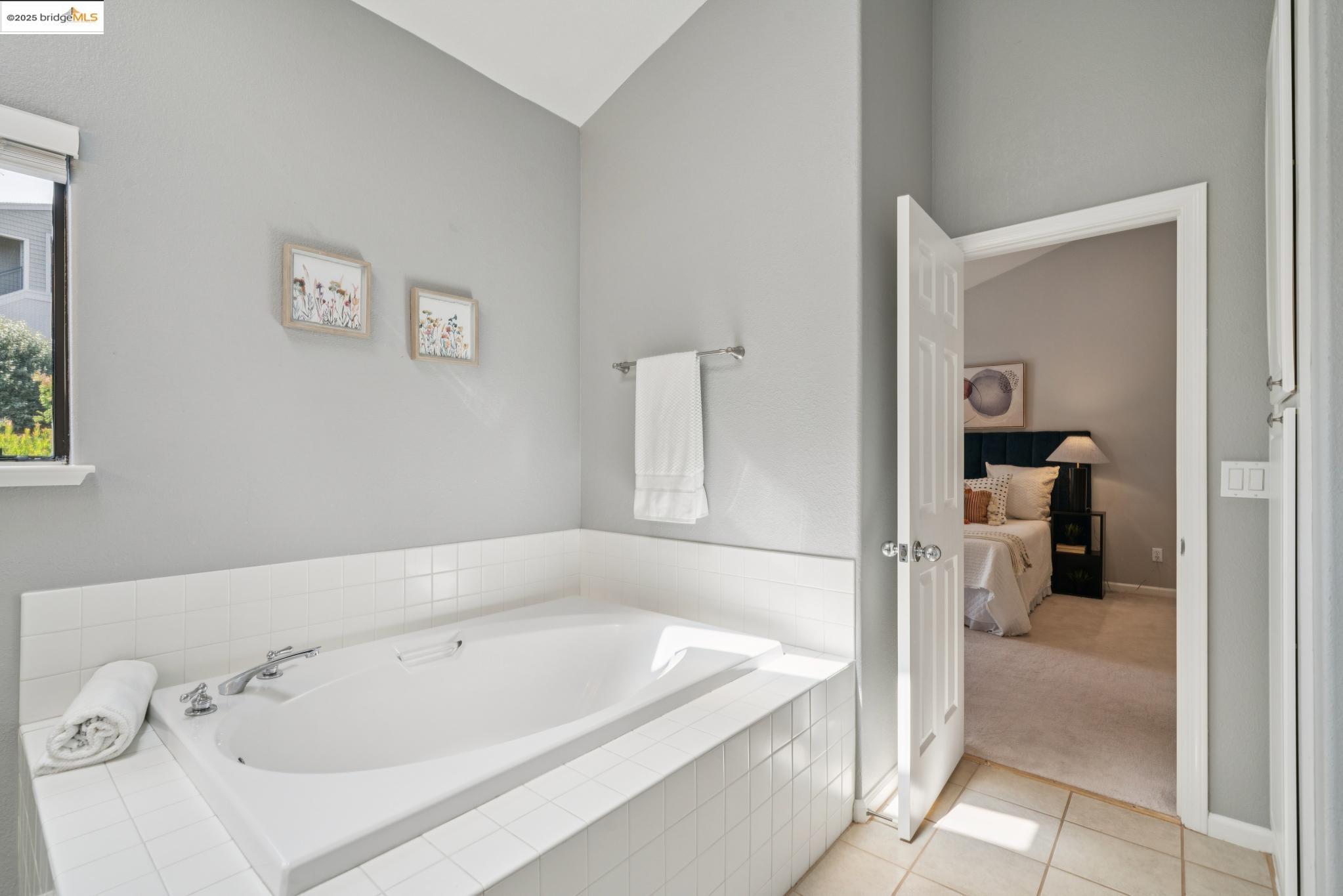 Photo #27: 41105950 Listing: Photo #27