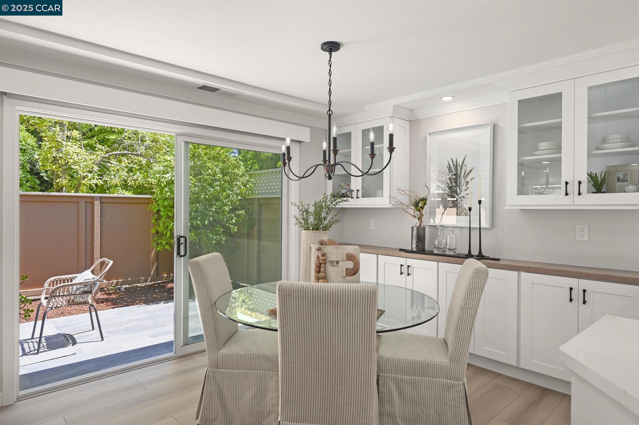 Photo #11: 41105951 Listing: Photo #11