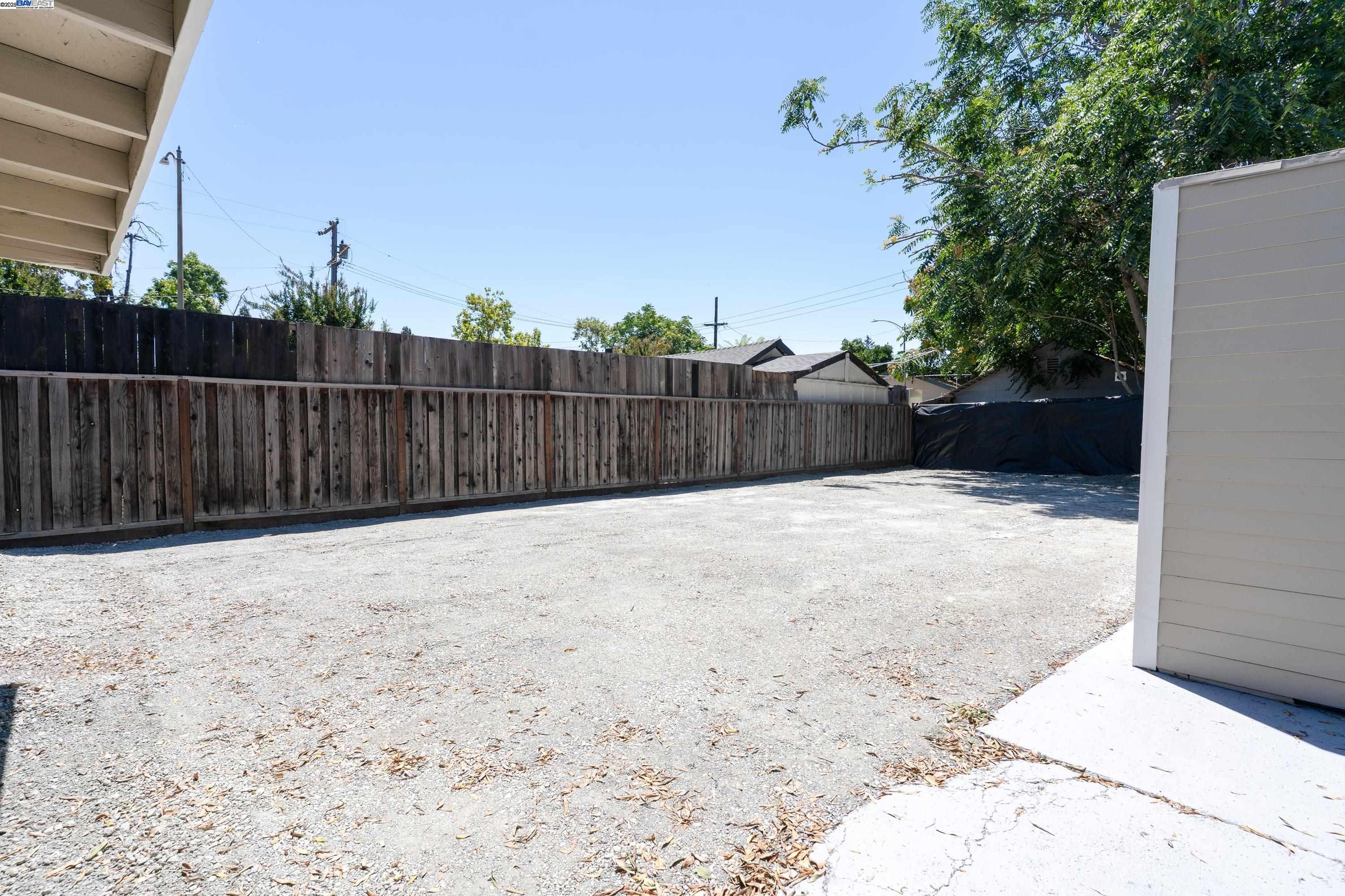 Detail Gallery Image 34 of 35 For 789 S 12th St, San Jose,  CA 95112 - 5 Beds | 2 Baths