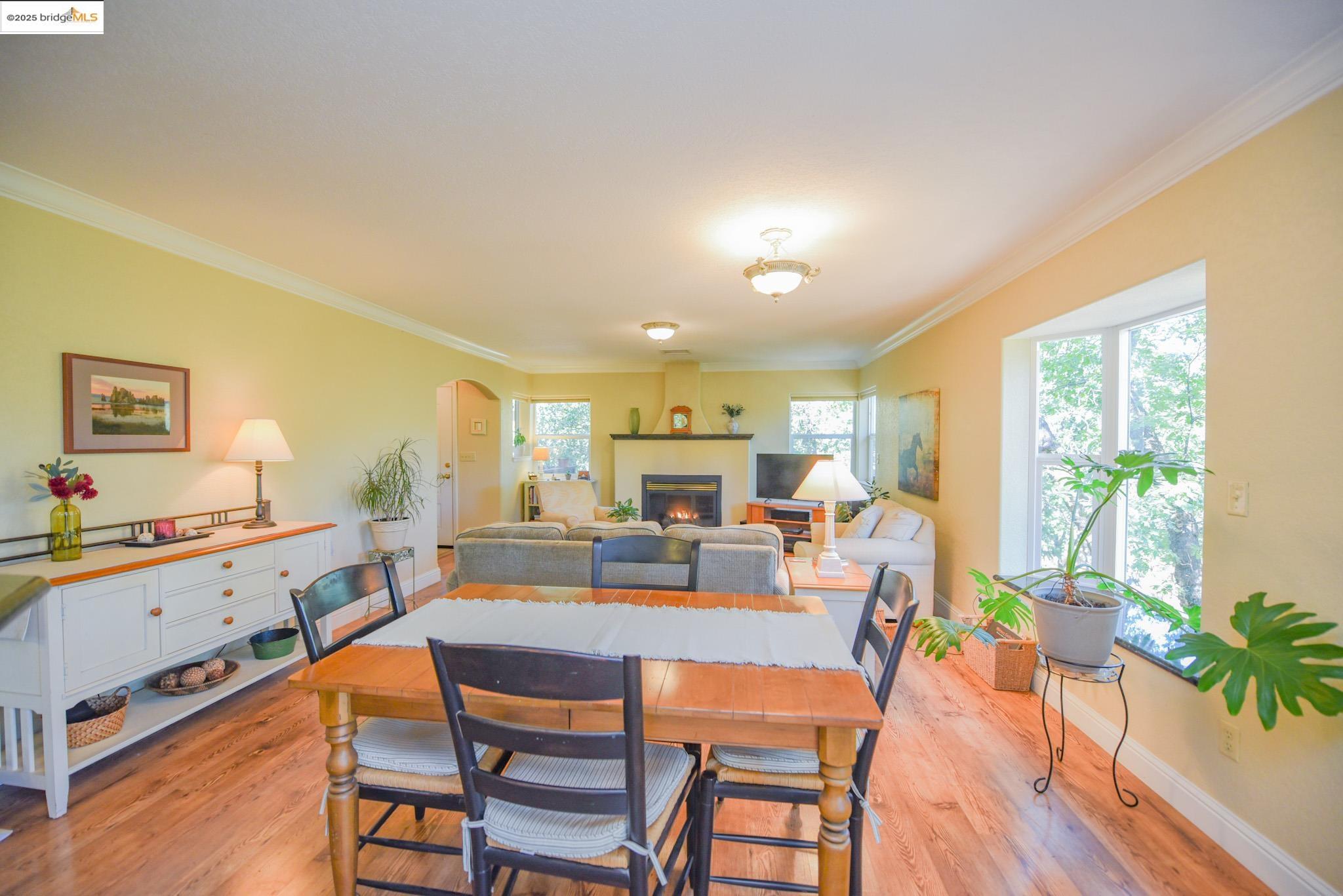 Detail Gallery Image 11 of 53 For 21169 Crystal Falls Drive, Sonora,  CA 95370 - 3 Beds | 2/1 Baths
