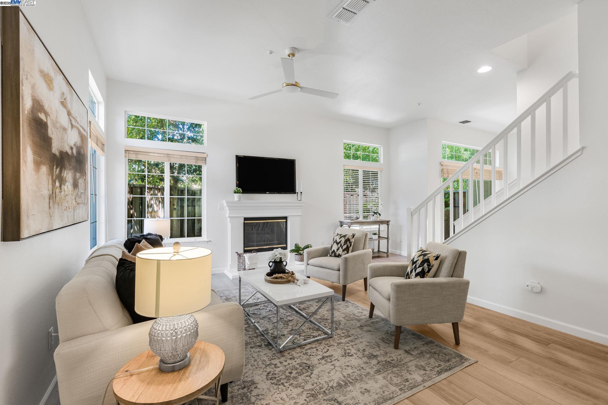 Photo #5: 41105955 Listing 
