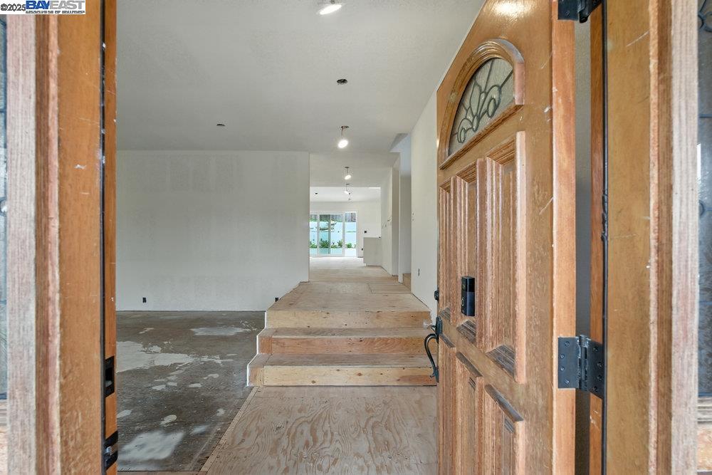 Detail Gallery Image 18 of 60 For 21798 Independent School Rd, Castro Valley,  CA 94552 - – Beds | – Baths