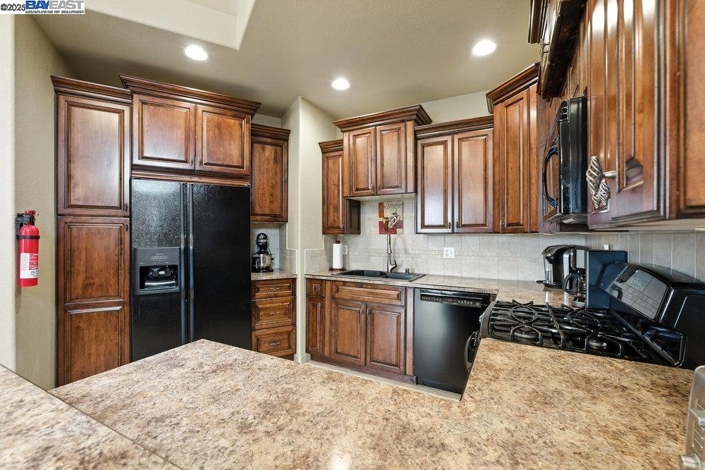 Detail Gallery Image 7 of 60 For 21798 Independent School Rd, Castro Valley,  CA 94552 - – Beds | – Baths