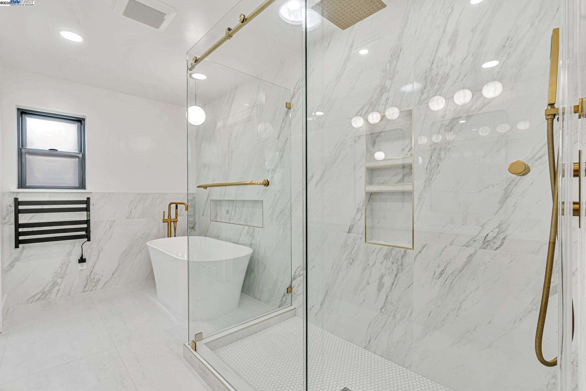 Detail Gallery Image 18 of 45 For 160 via Del Sol, Walnut Creek,  CA 94597 - 5 Beds | 3/1 Baths