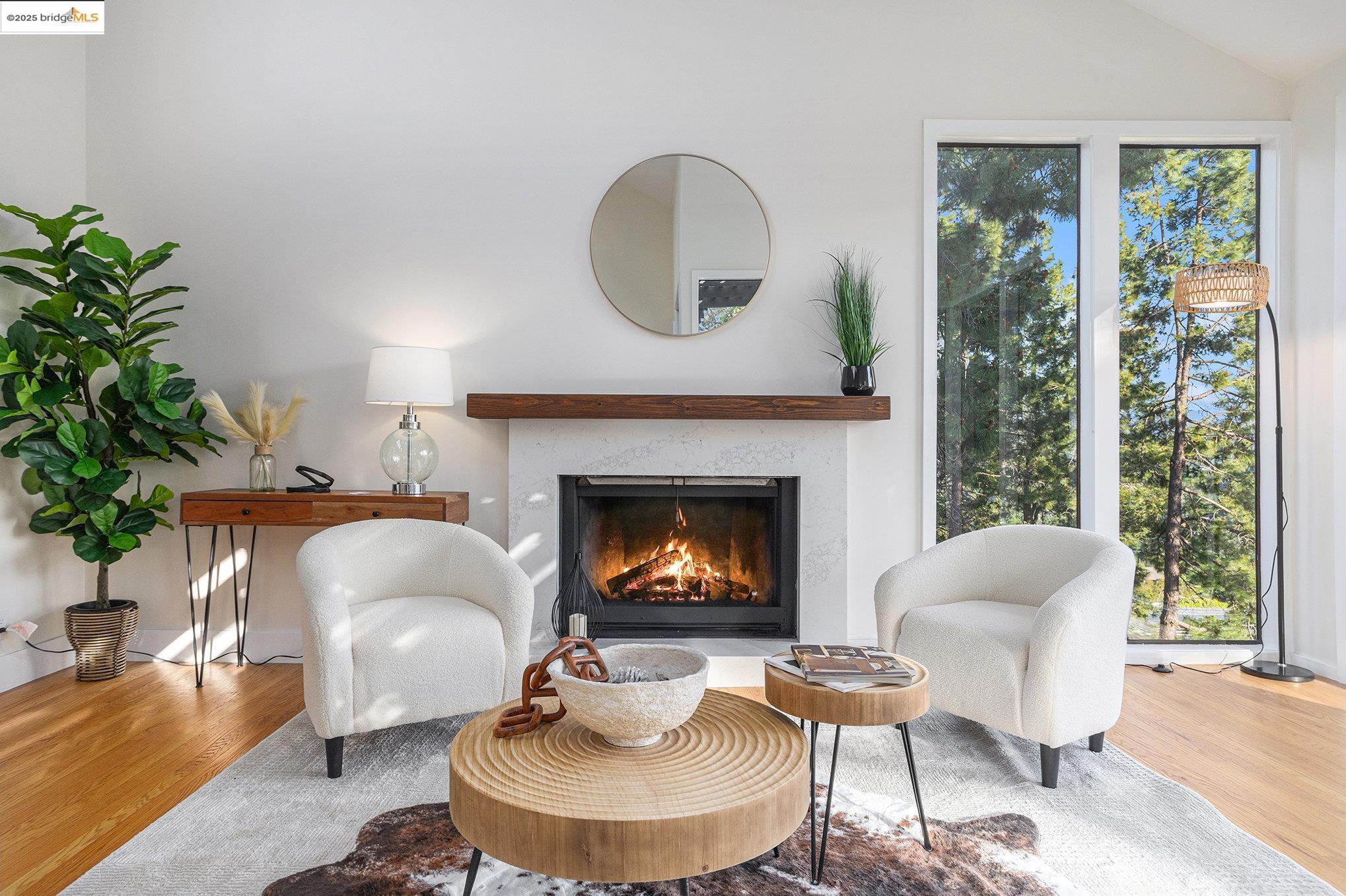 Detail Gallery Image 8 of 41 For 218 the Knoll, Orinda,  CA 94563 - 3 Beds | 3 Baths