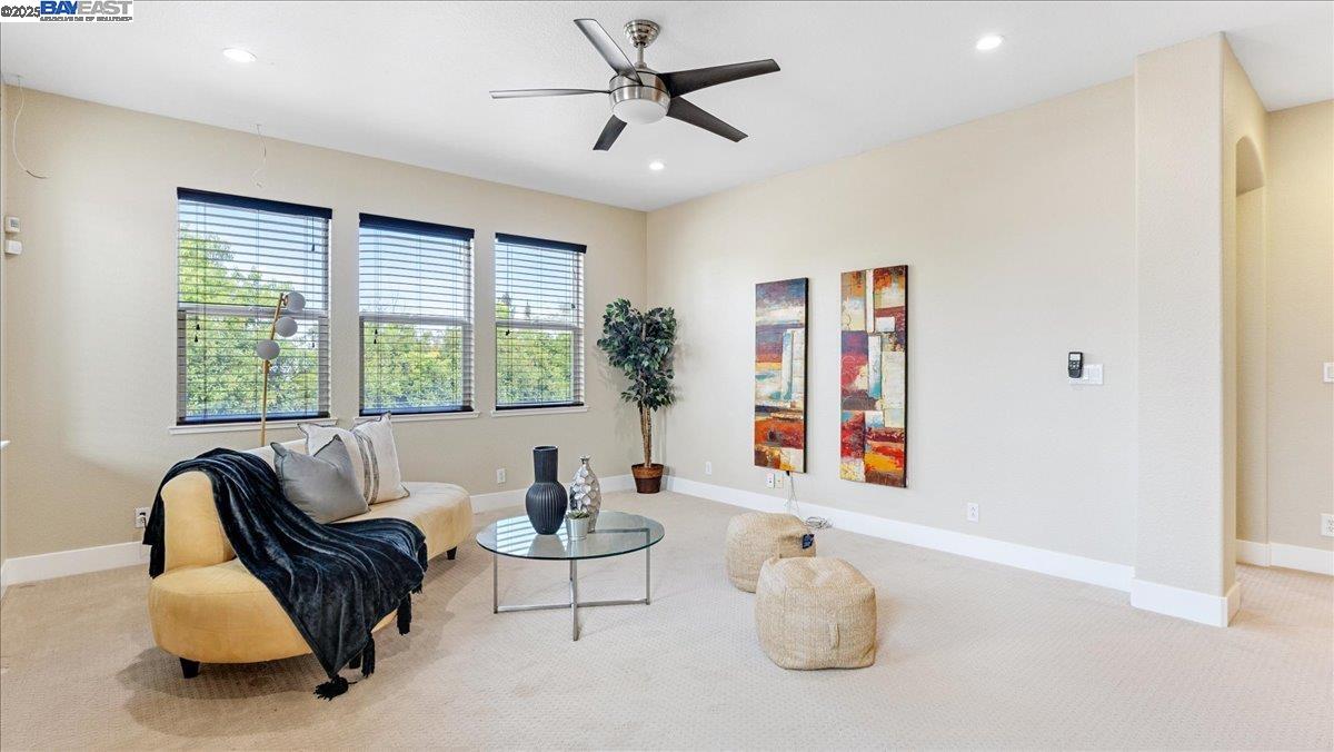 Detail Gallery Image 18 of 31 For 2133 Demetrius Way, Roseville,  CA 95661 - 4 Beds | 3 Baths