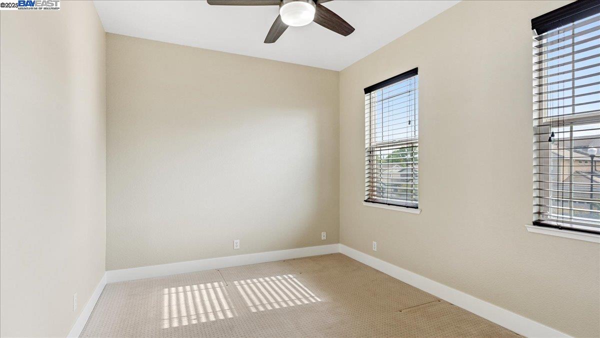 Detail Gallery Image 27 of 31 For 2133 Demetrius Way, Roseville,  CA 95661 - 4 Beds | 3 Baths
