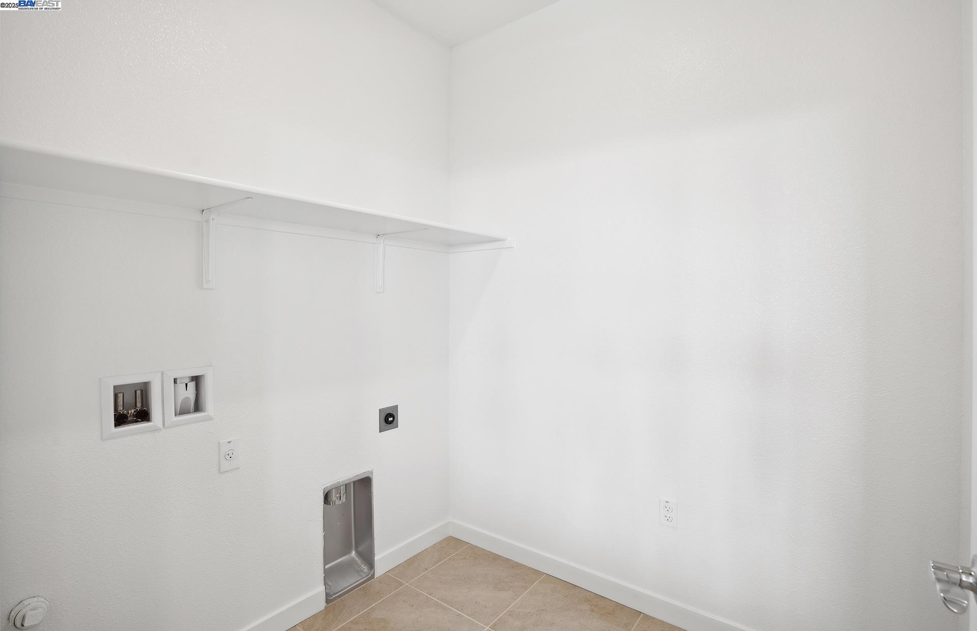 Detail Gallery Image 27 of 29 For 17886 Brightwood Avenue, Lathrop,  CA 95330 - 2 Beds | 2 Baths