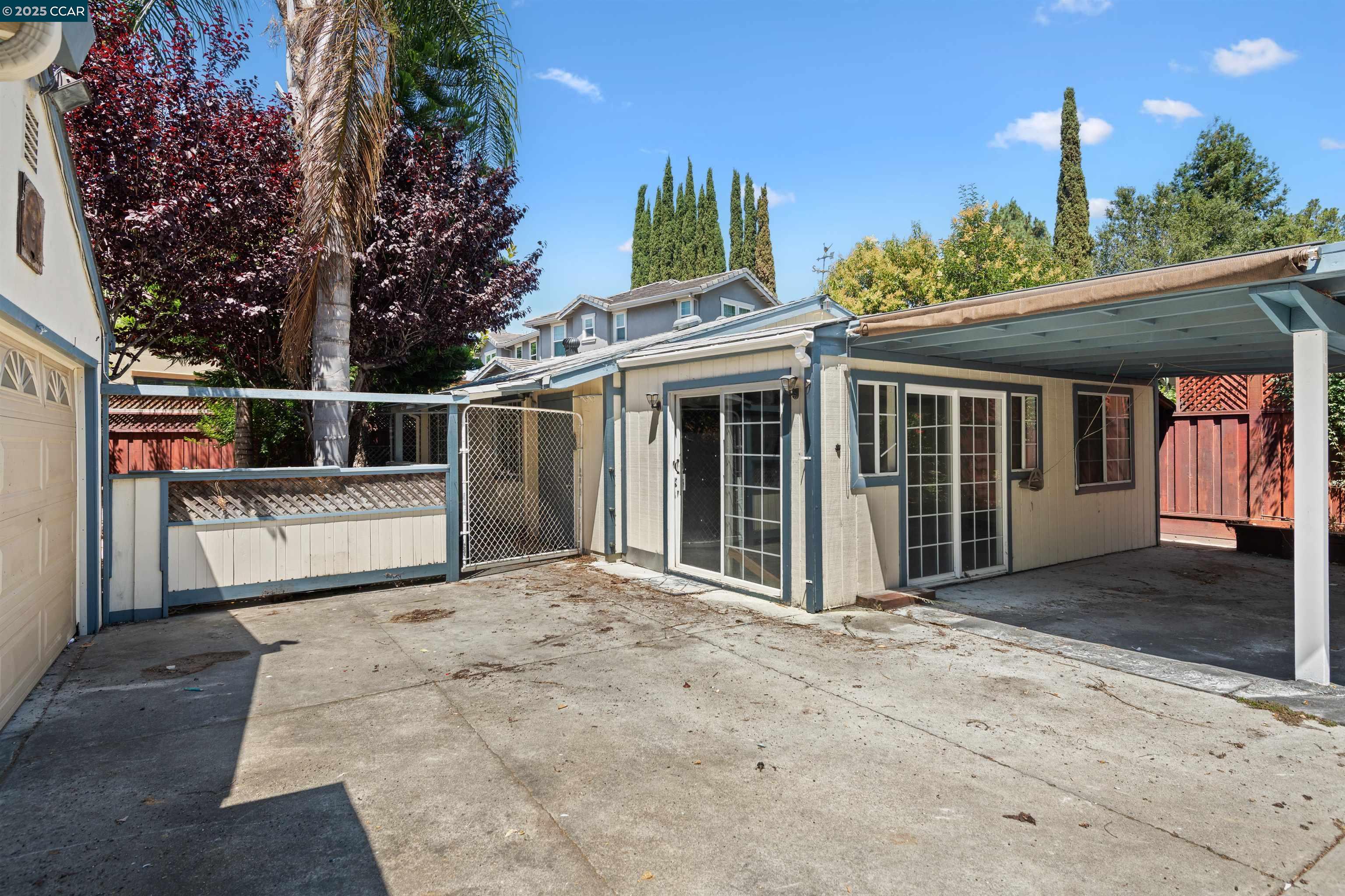 Detail Gallery Image 8 of 32 For 761 Union Ave, Campbell,  CA 95008 - 2 Beds | 2 Baths