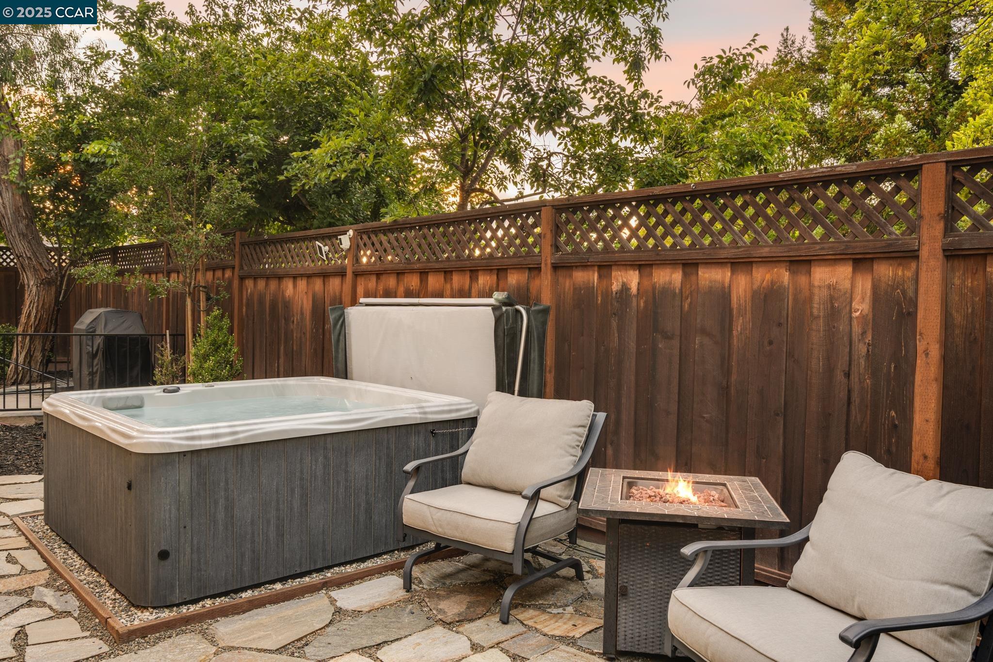 Detail Gallery Image 33 of 35 For 200 Hat Creek Ct, San Ramon,  CA 94582 - 4 Beds | 3 Baths
