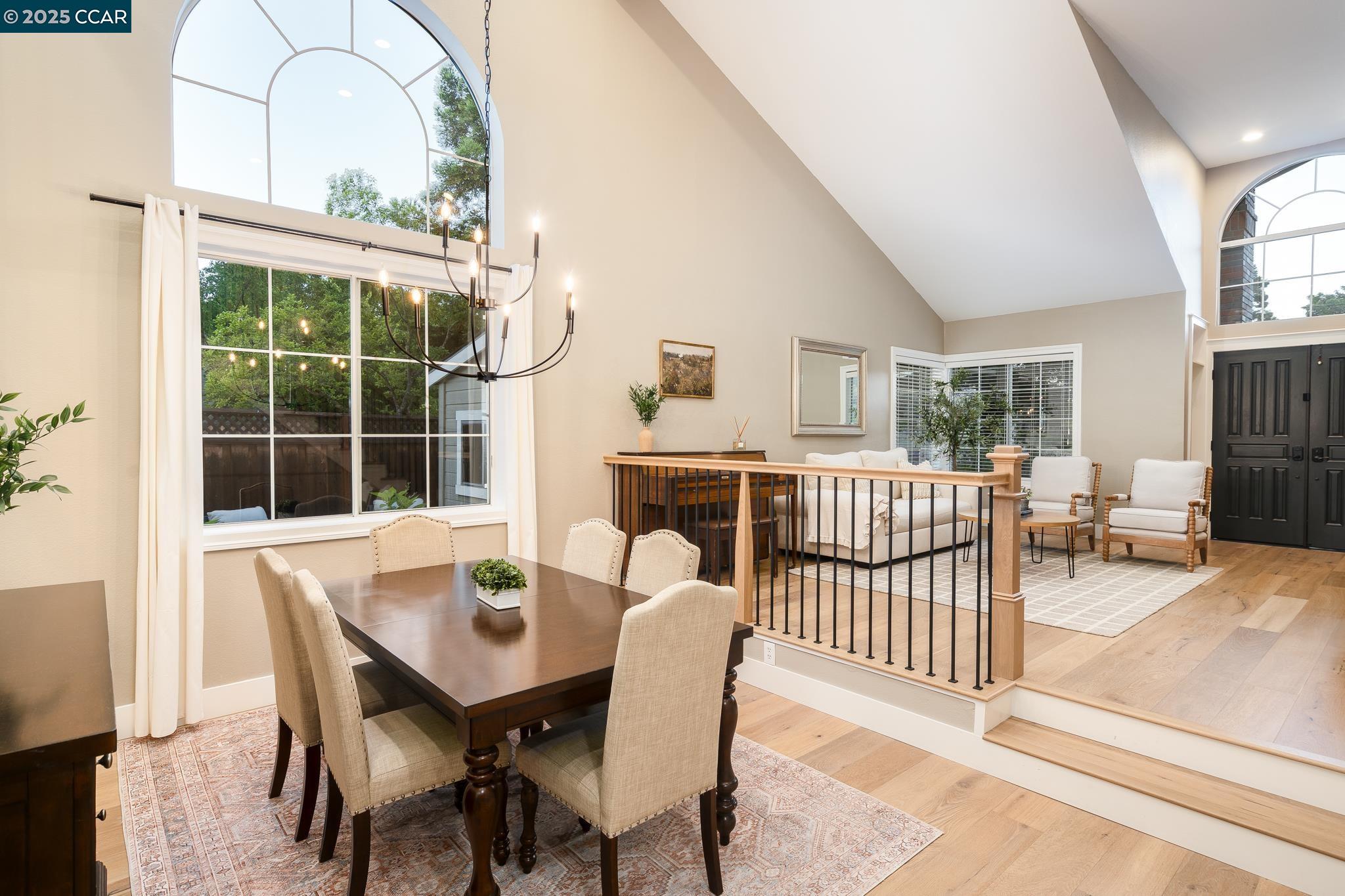 Detail Gallery Image 7 of 35 For 200 Hat Creek Ct, San Ramon,  CA 94582 - 4 Beds | 3 Baths
