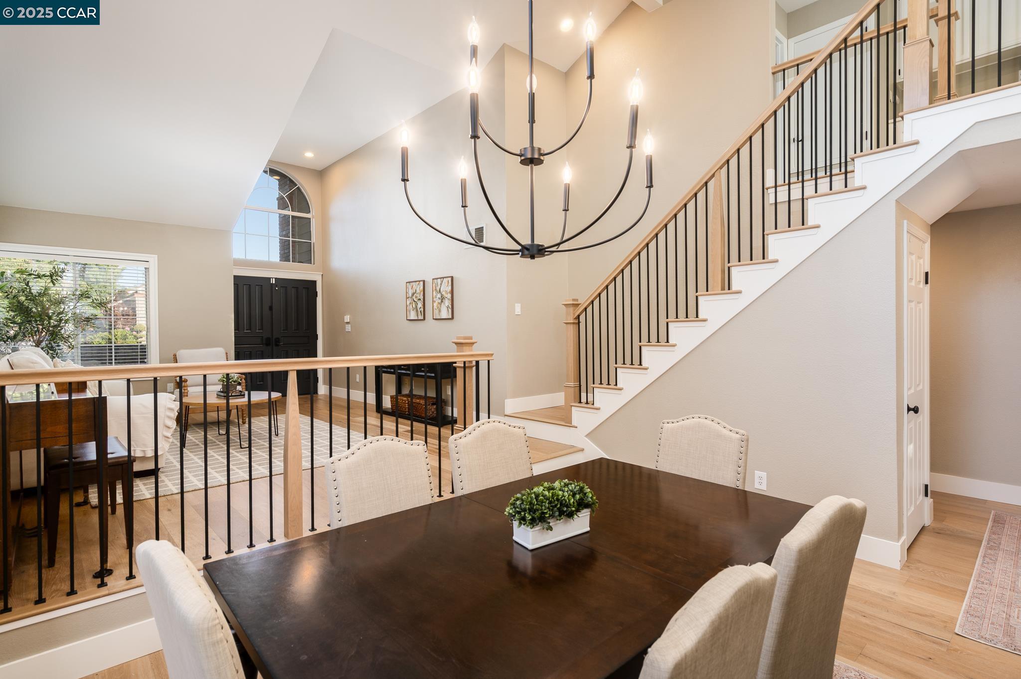 Detail Gallery Image 8 of 35 For 200 Hat Creek Ct, San Ramon,  CA 94582 - 4 Beds | 3 Baths