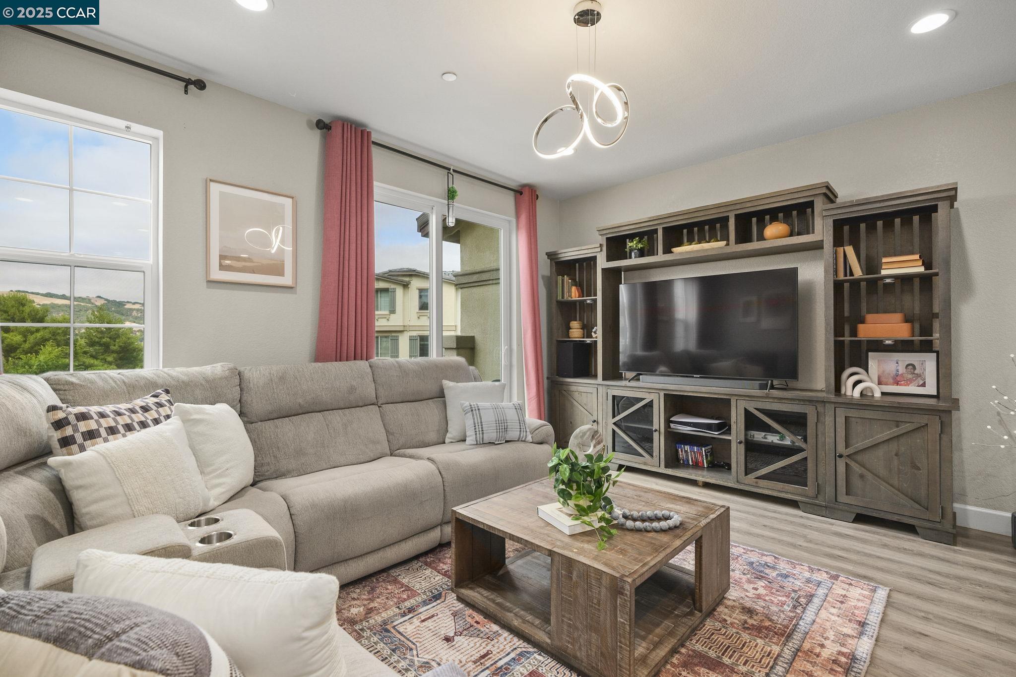 Photo #4: 41105976 Listing 