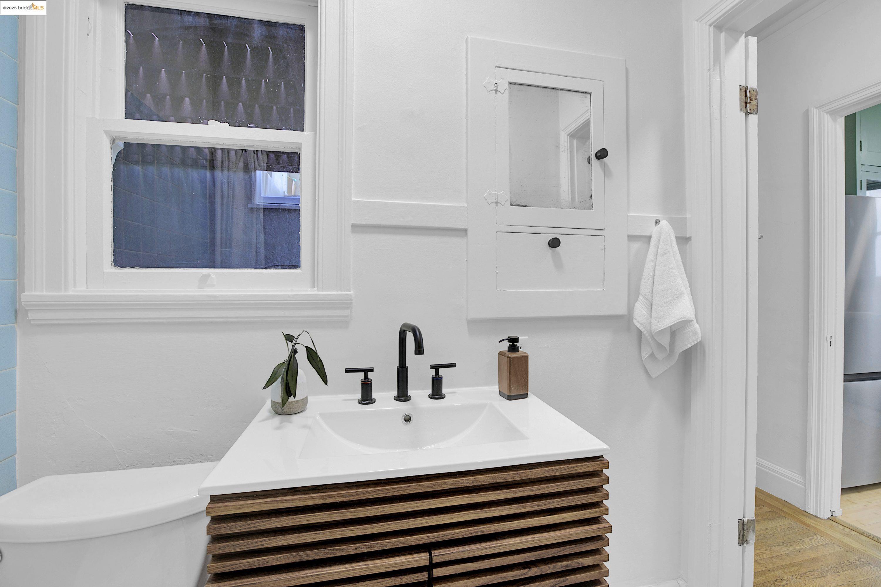 Photo #12: 41105977 Listing: Photo #12