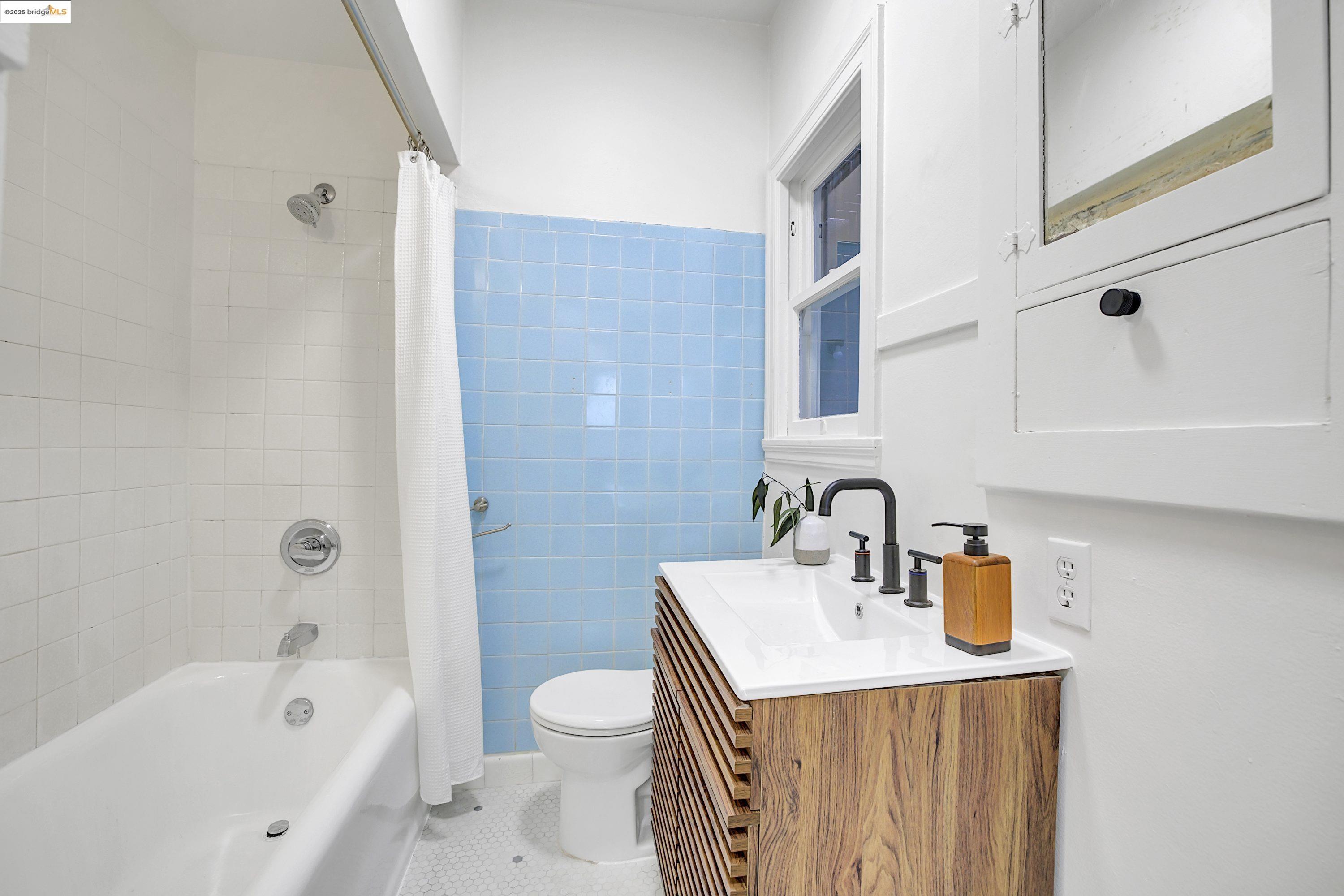 Photo #13: 41105977 Listing: Photo #13