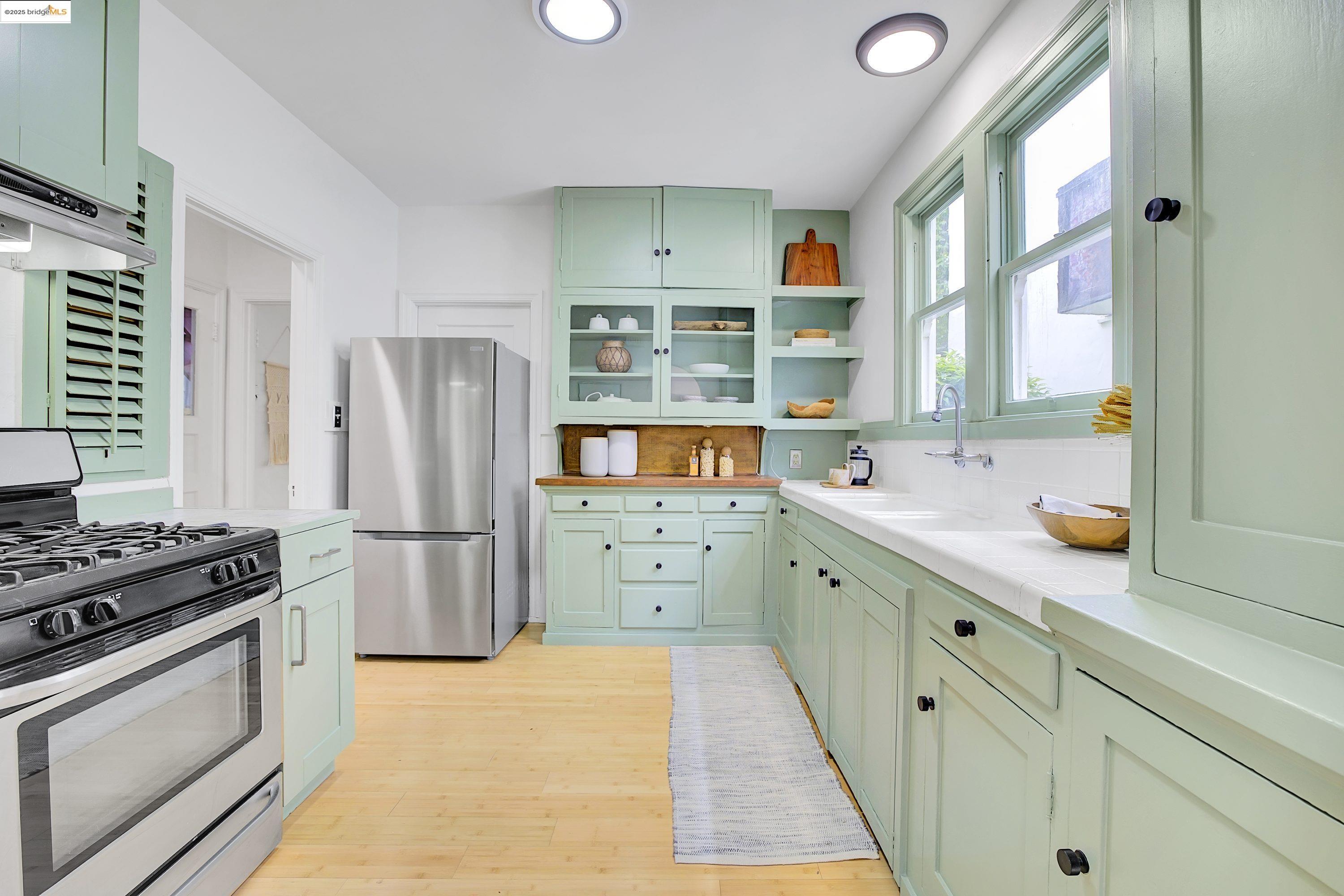 Photo #8: 41105977 Listing: Photo #8