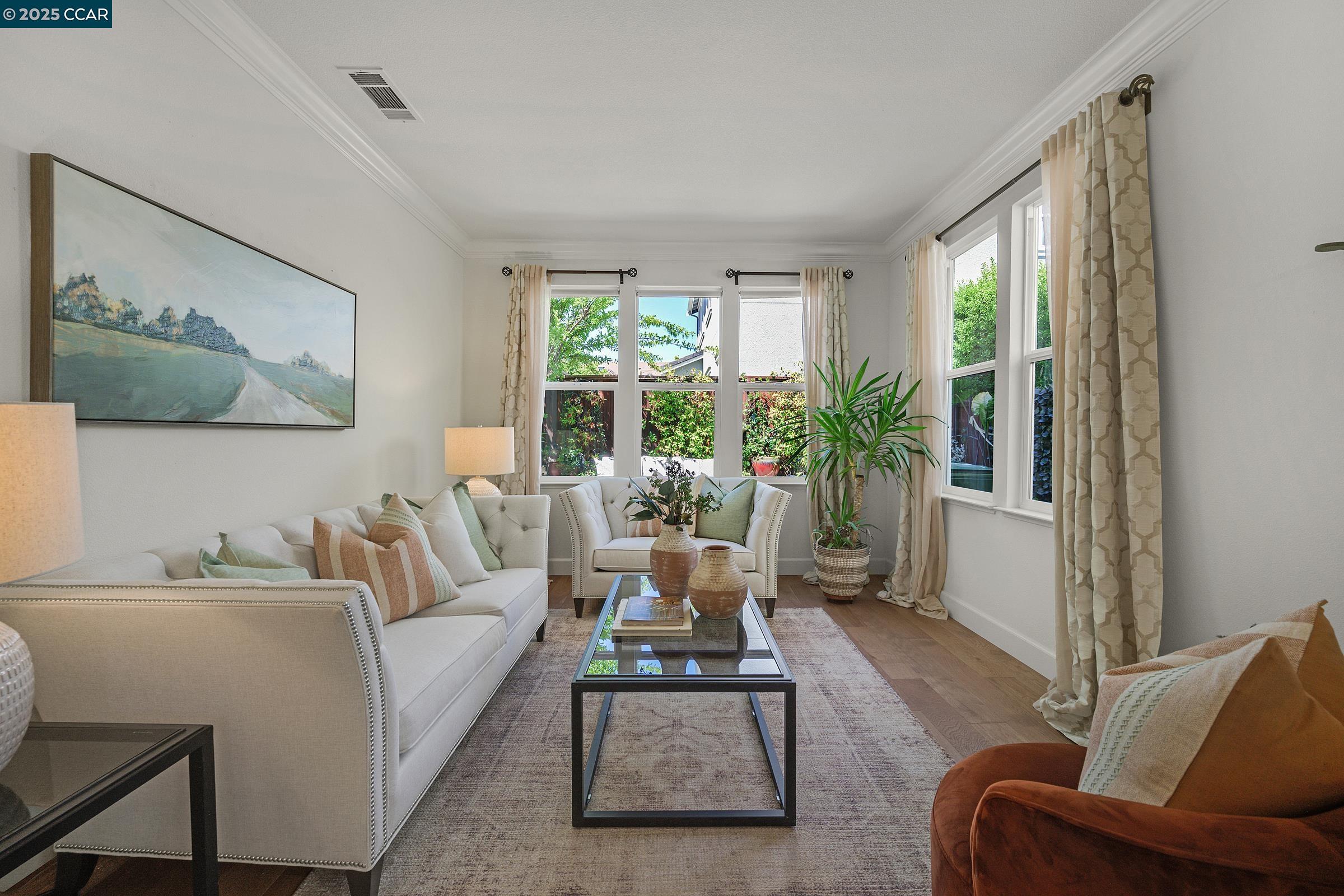 Detail Gallery Image 14 of 56 For 149 Nanterre St, Danville,  CA 94506 - 5 Beds | 4/1 Baths