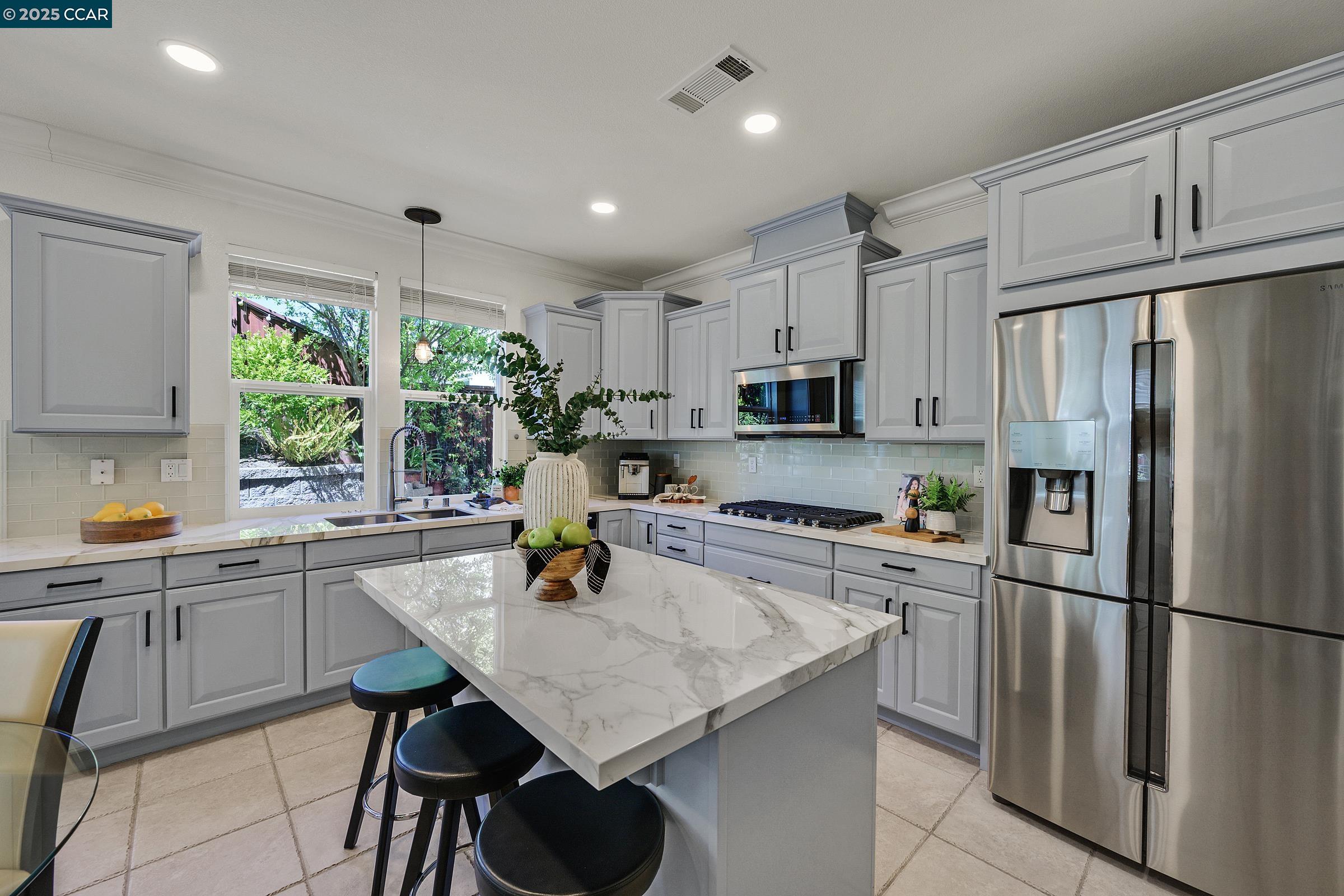 Detail Gallery Image 18 of 56 For 149 Nanterre St, Danville,  CA 94506 - 5 Beds | 4/1 Baths