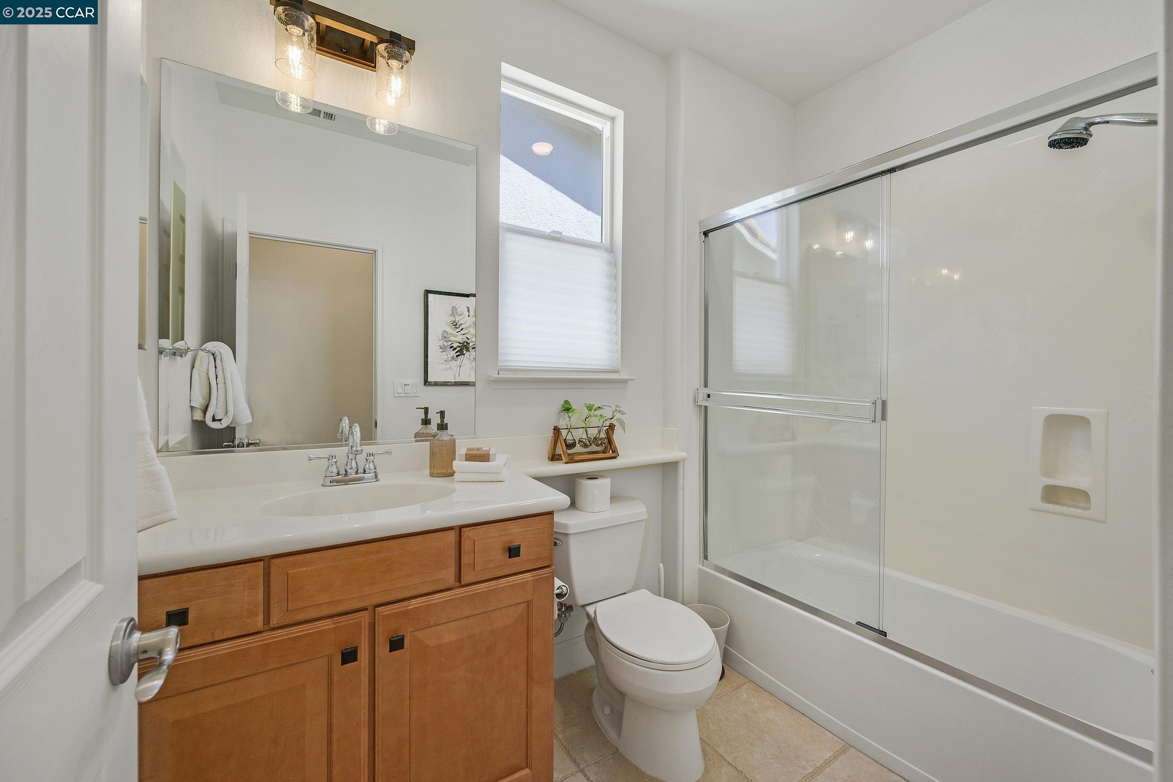 Detail Gallery Image 33 of 56 For 149 Nanterre St, Danville,  CA 94506 - 5 Beds | 4/1 Baths