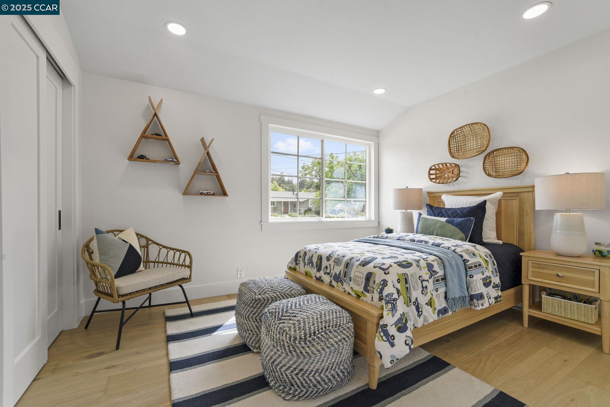 Detail Gallery Image 35 of 58 For 3715 Liscome Way, Concord,  CA 94518 - 4 Beds | 2/1 Baths