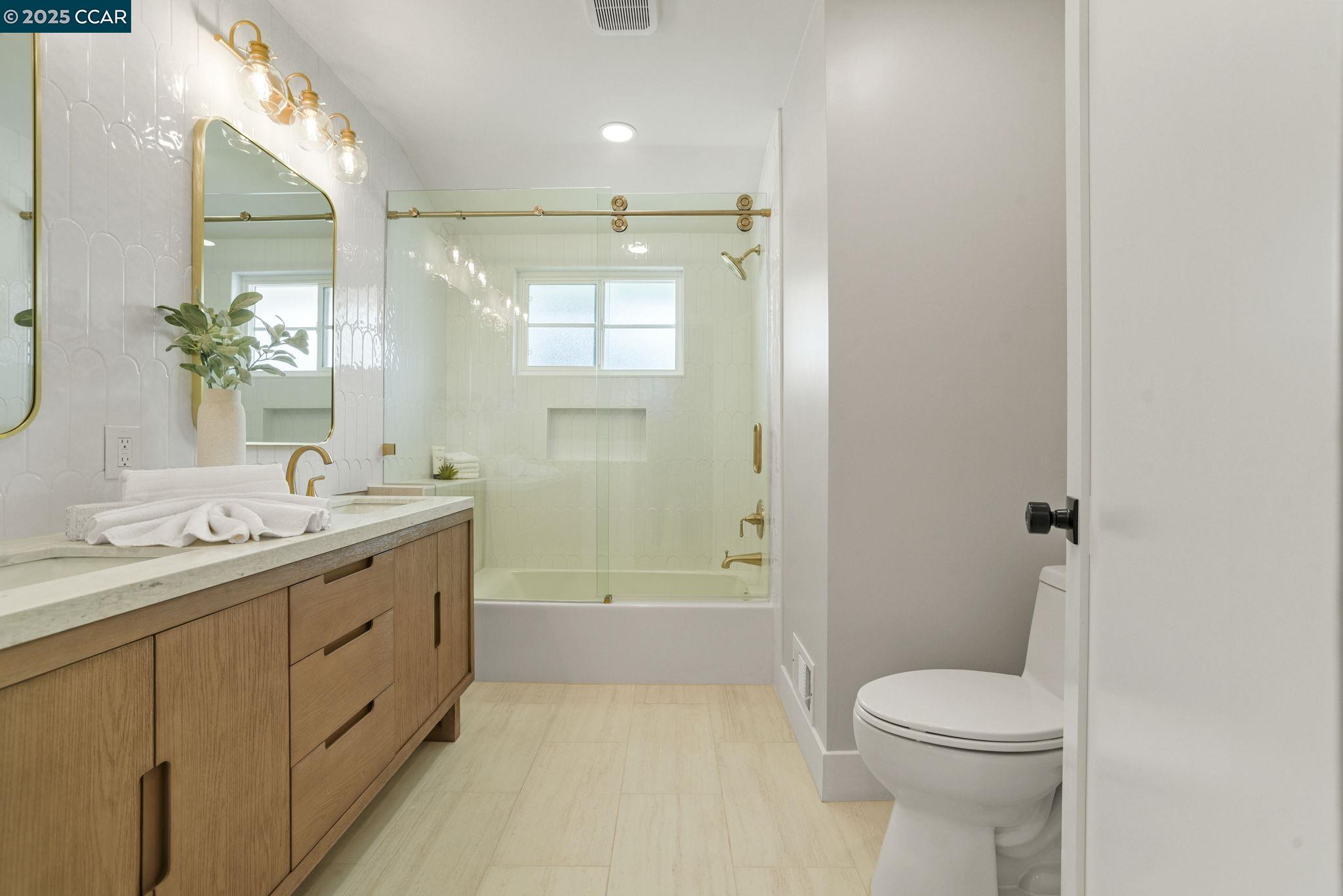Detail Gallery Image 38 of 58 For 3715 Liscome Way, Concord,  CA 94518 - 4 Beds | 2/1 Baths
