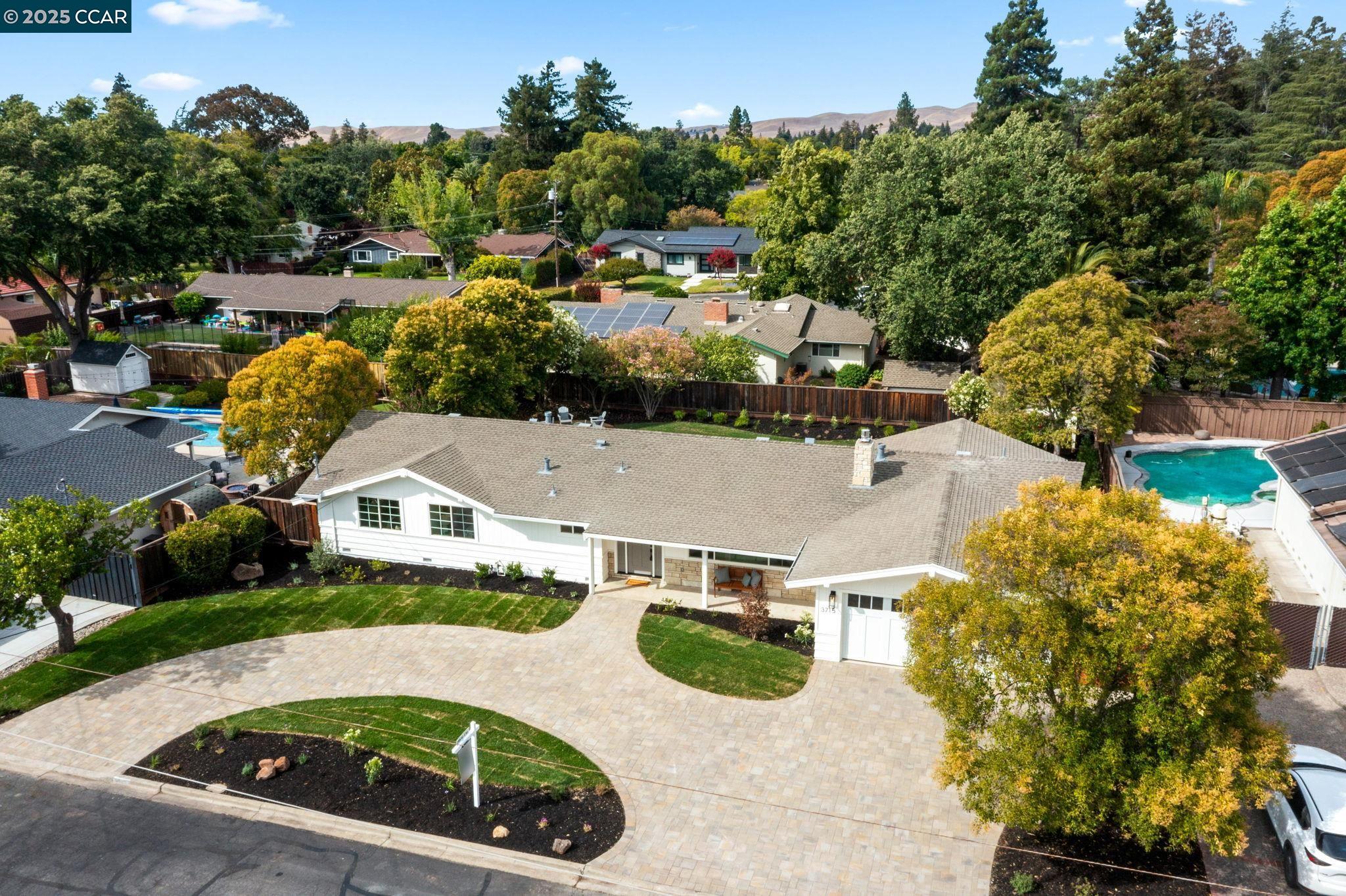Detail Gallery Image 54 of 58 For 3715 Liscome Way, Concord,  CA 94518 - 4 Beds | 2/1 Baths