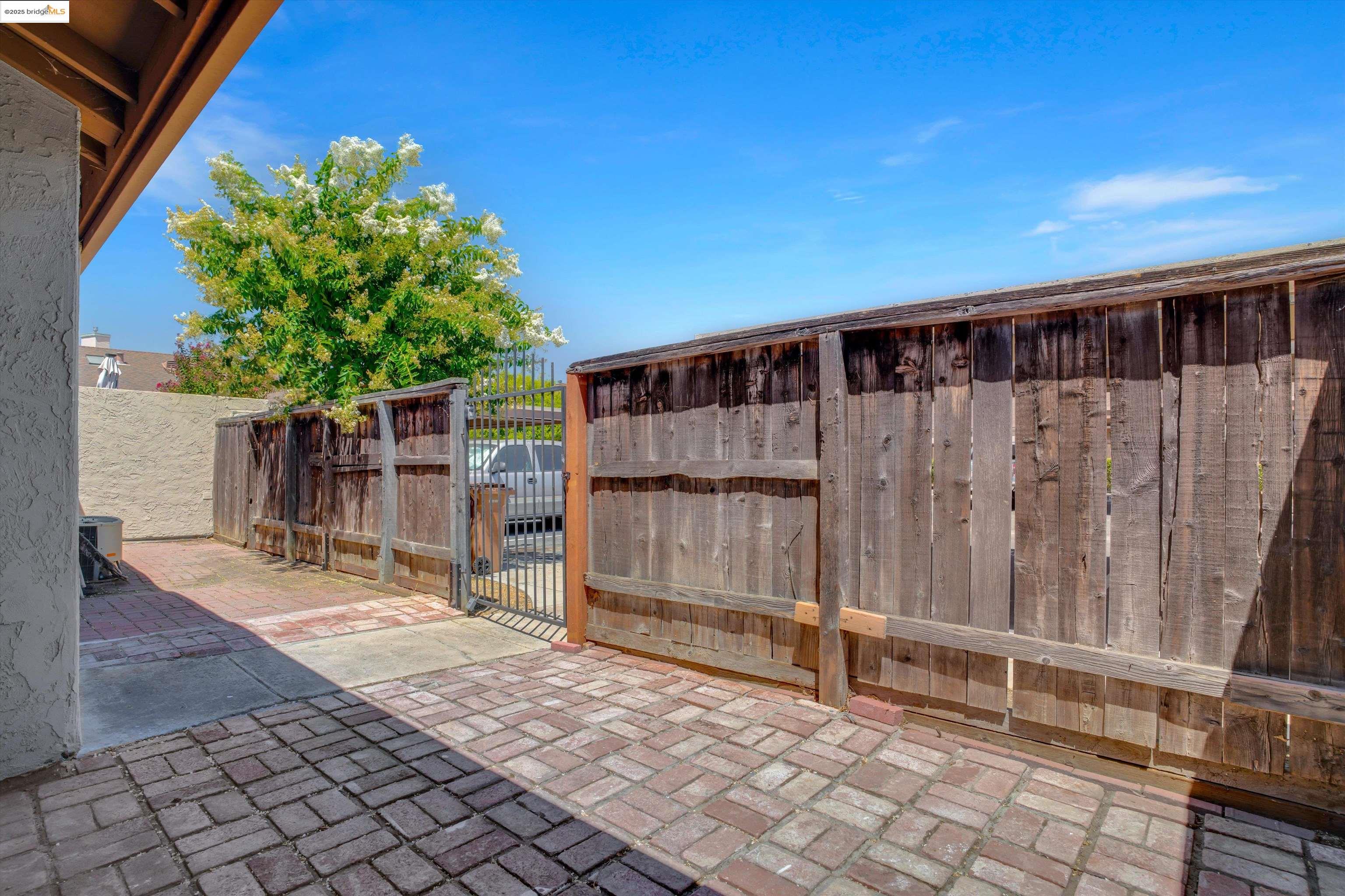 Detail Gallery Image 5 of 27 For 835 Villa Ter, Brentwood,  CA 94513 - 2 Beds | 1/1 Baths