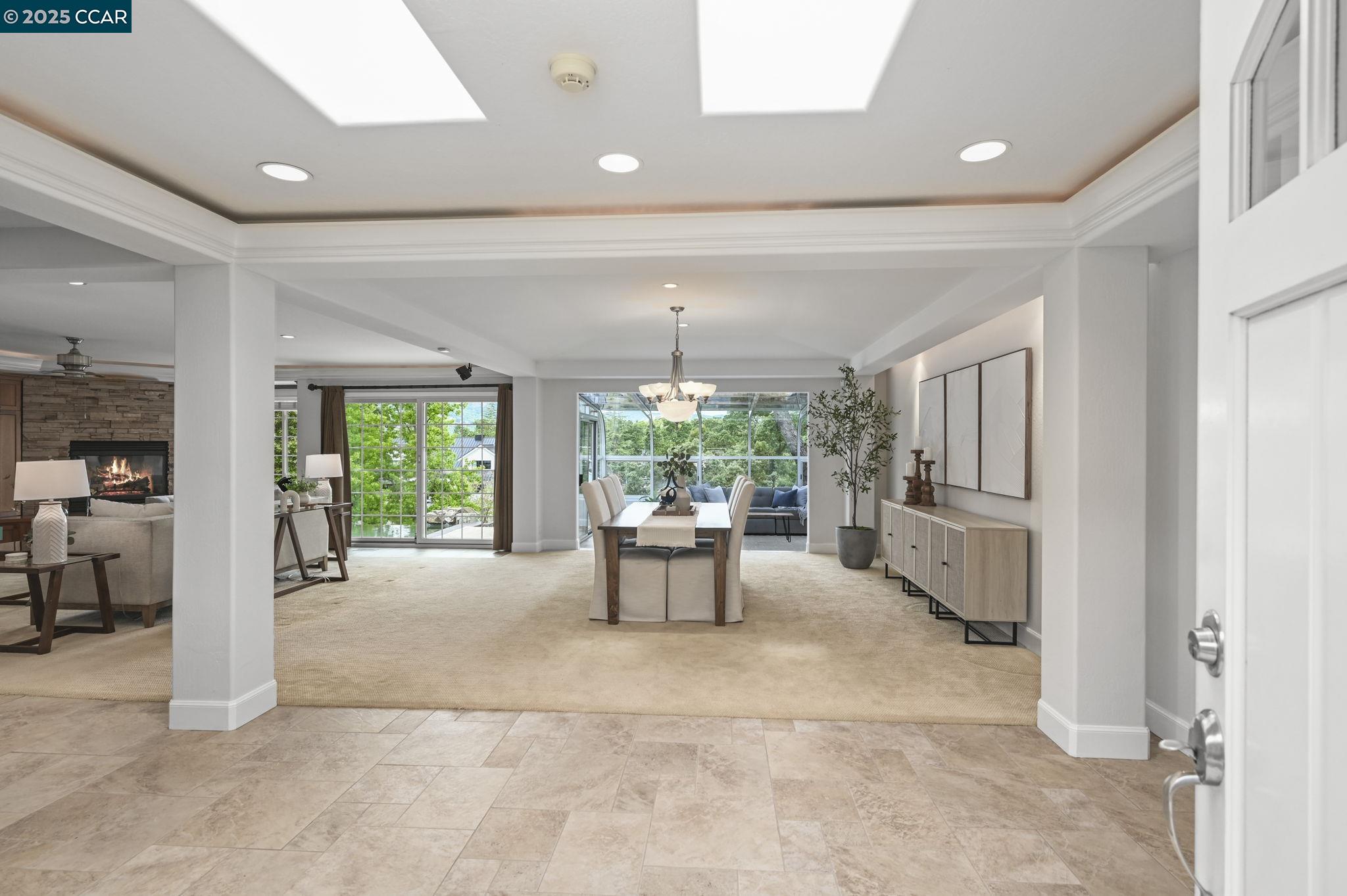 Detail Gallery Image 9 of 58 For 34 Willowview Ct, Danville,  CA 94526 - 4 Beds | 2/1 Baths
