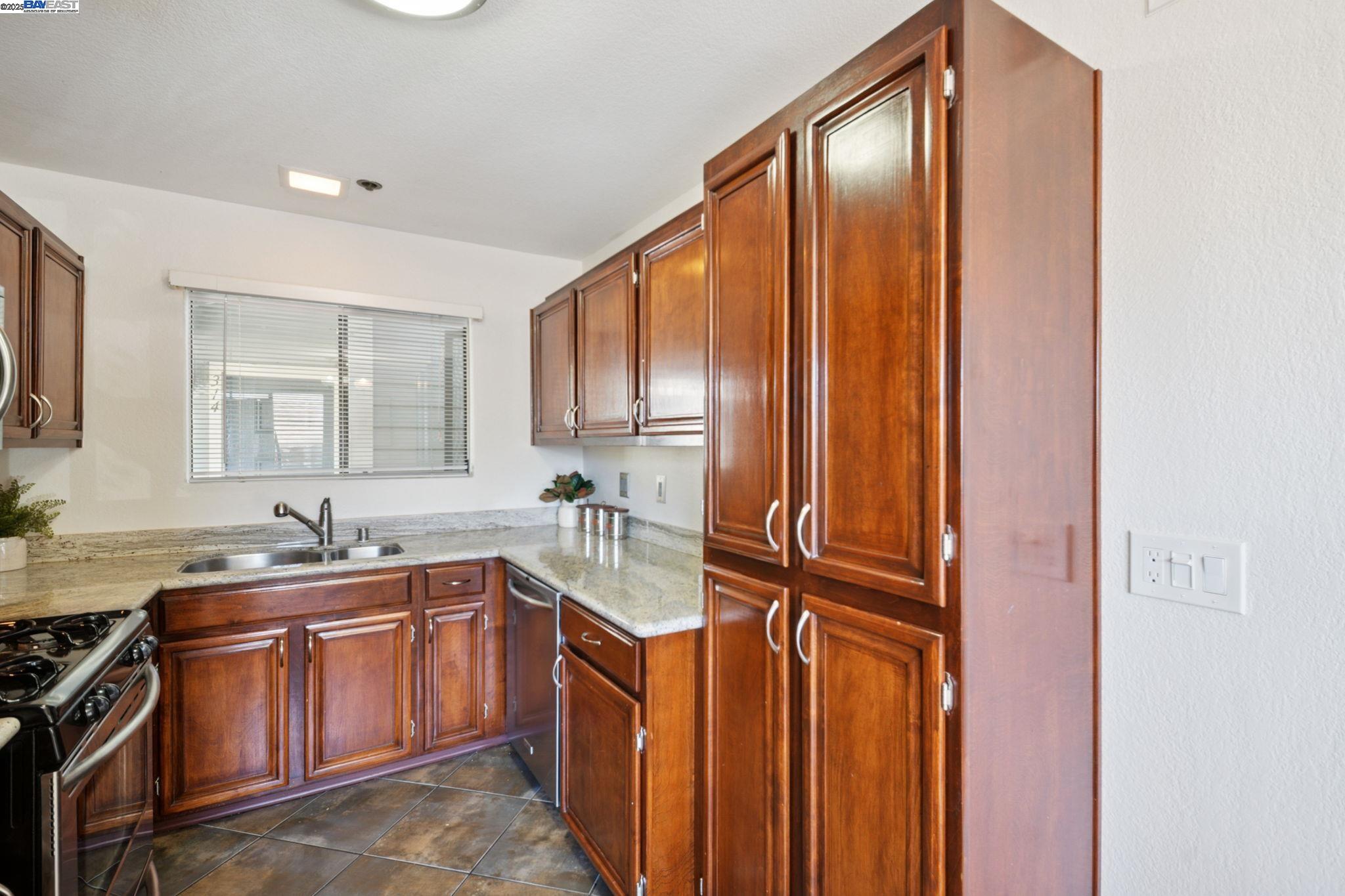 Photo #17: 41106003 Listing: Photo #17
