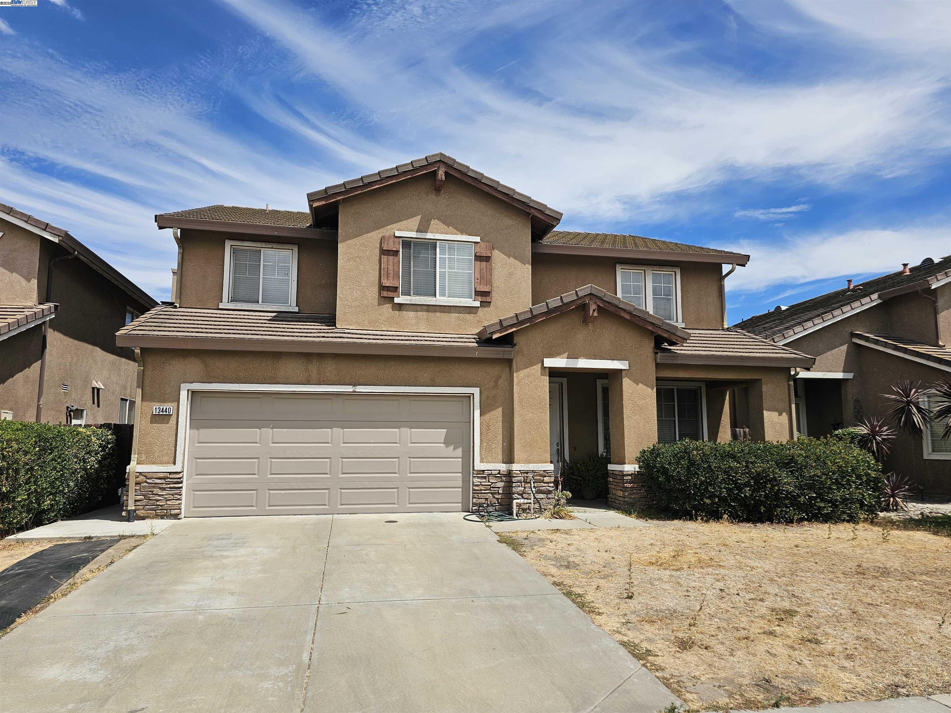 Detail Gallery Image 1 of 27 For Forestwood Way, Lathrop,  CA 95330 - 4 Beds | 2/1 Baths