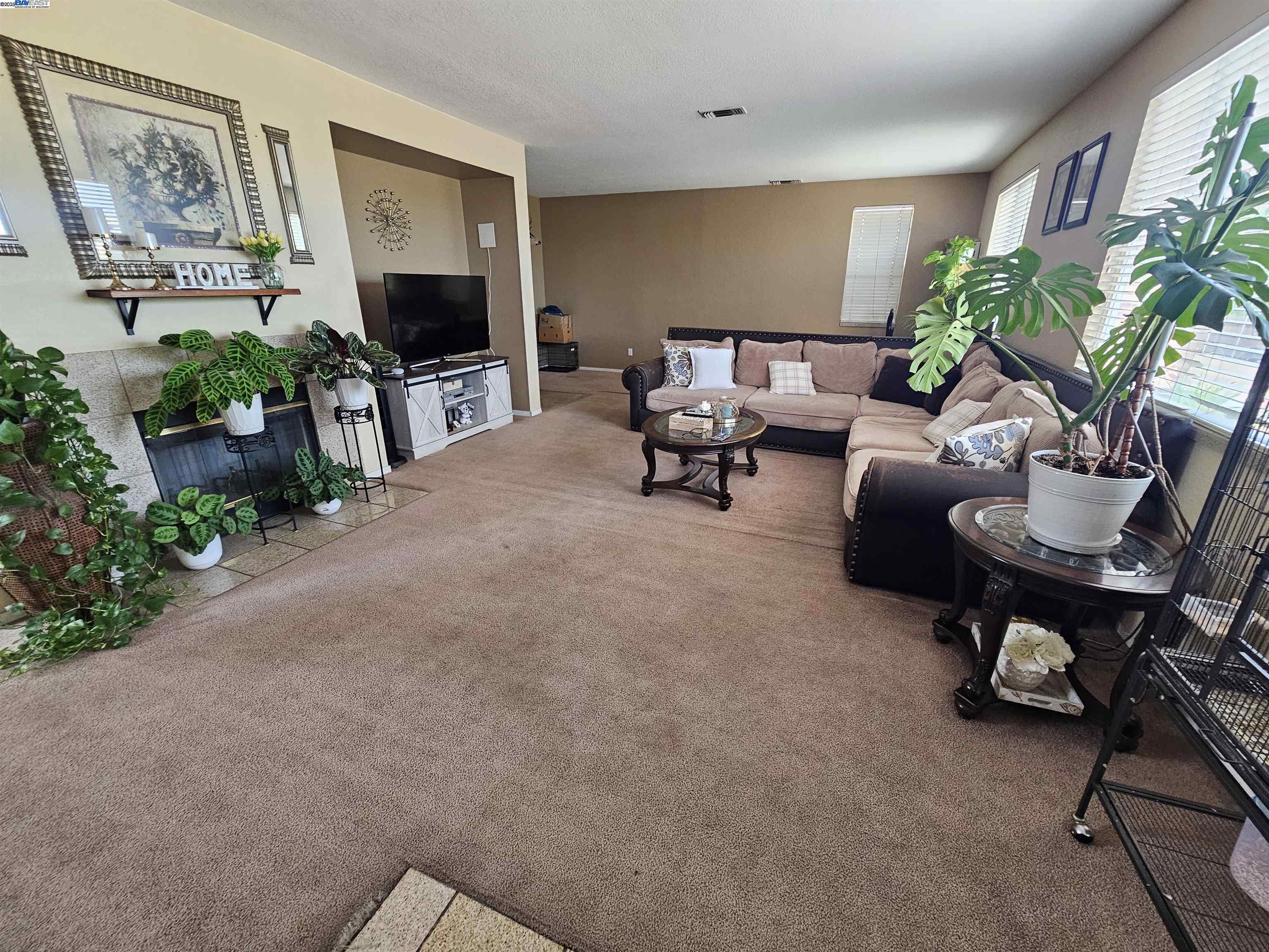 Detail Gallery Image 19 of 27 For Forestwood Way, Lathrop,  CA 95330 - 4 Beds | 2/1 Baths