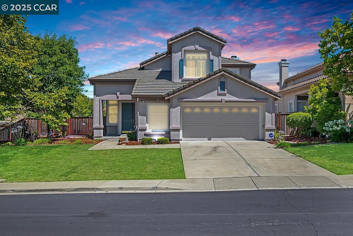 Detail Gallery Image 2 of 49 For 252 Jasmine Way, Danville,  CA 94506 - 4 Beds | 3 Baths